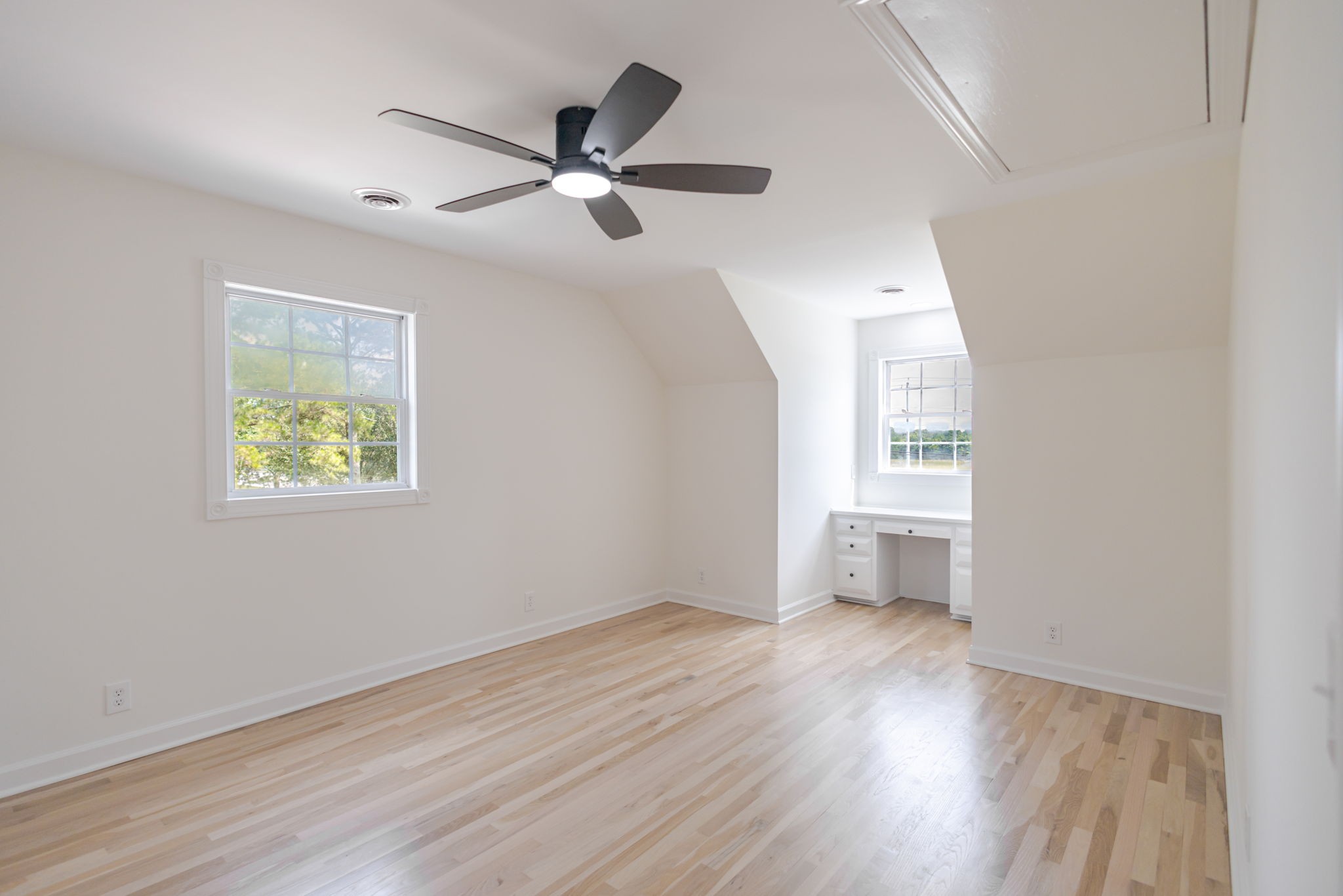 754 Veterans Pkwy