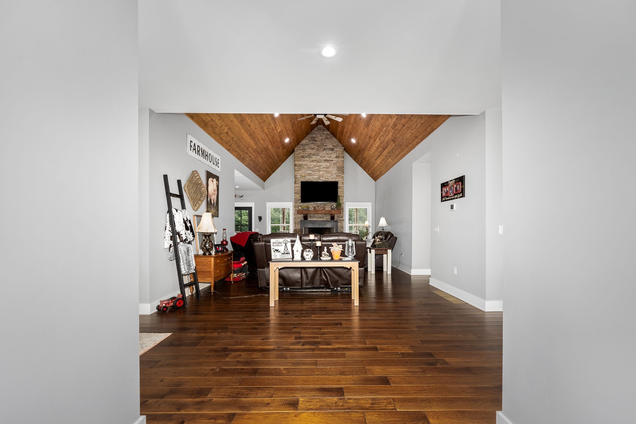 1851 Warner Bridge Rd