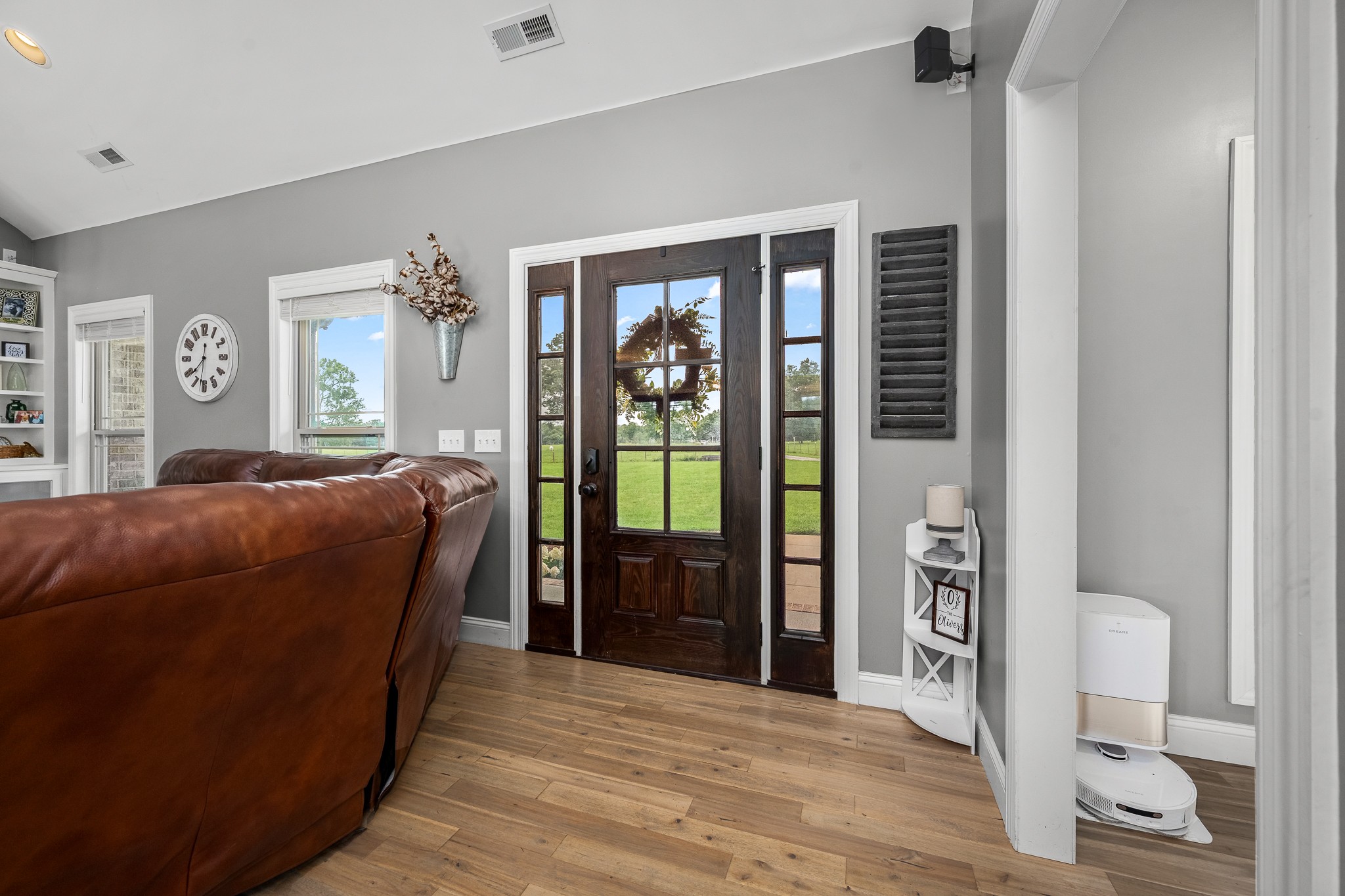 209 Adams Ln