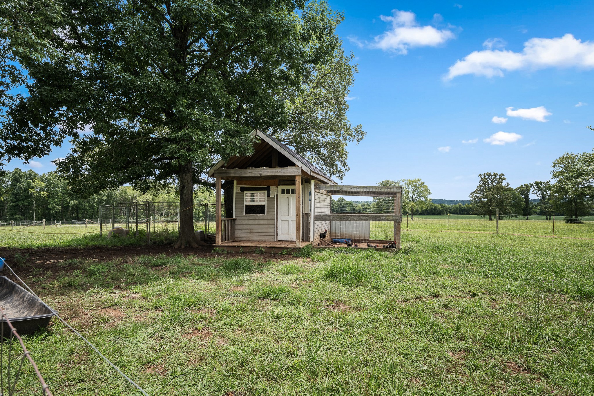 209 Adams Ln