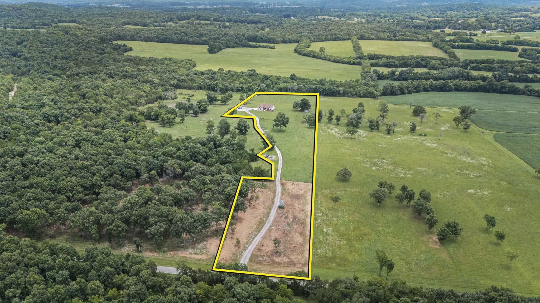209 Adams Ln