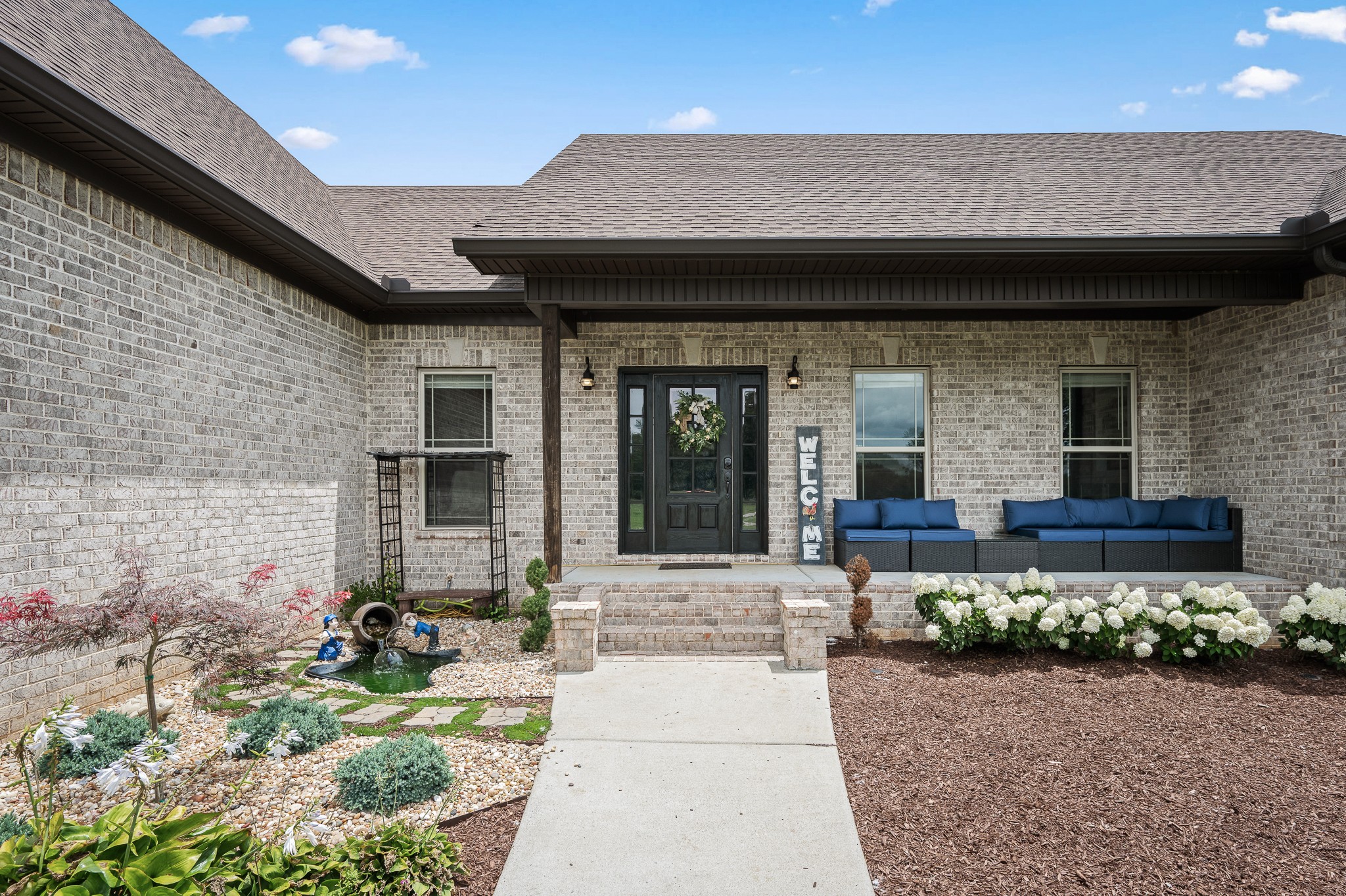 209 Adams Ln