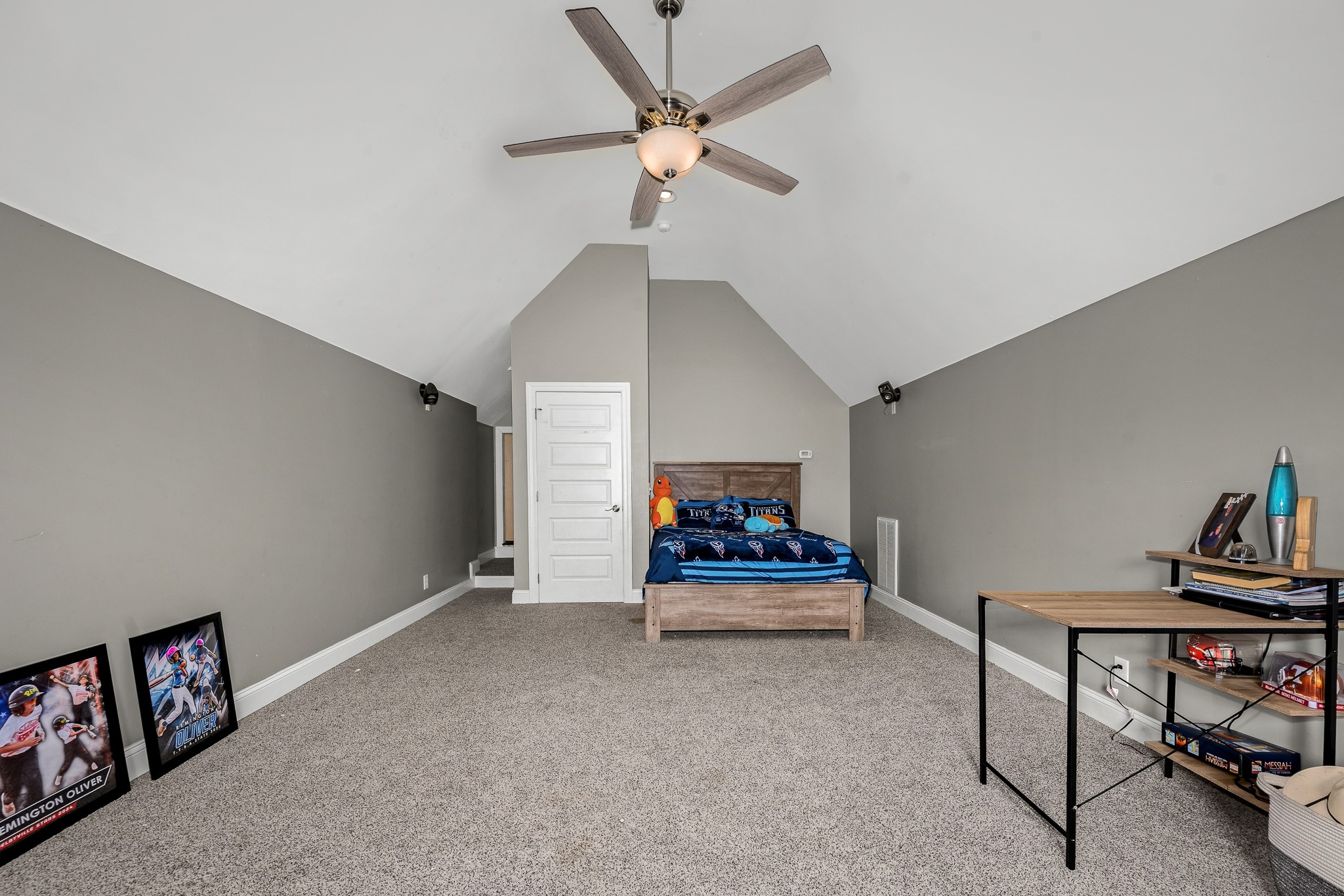 209 Adams Ln