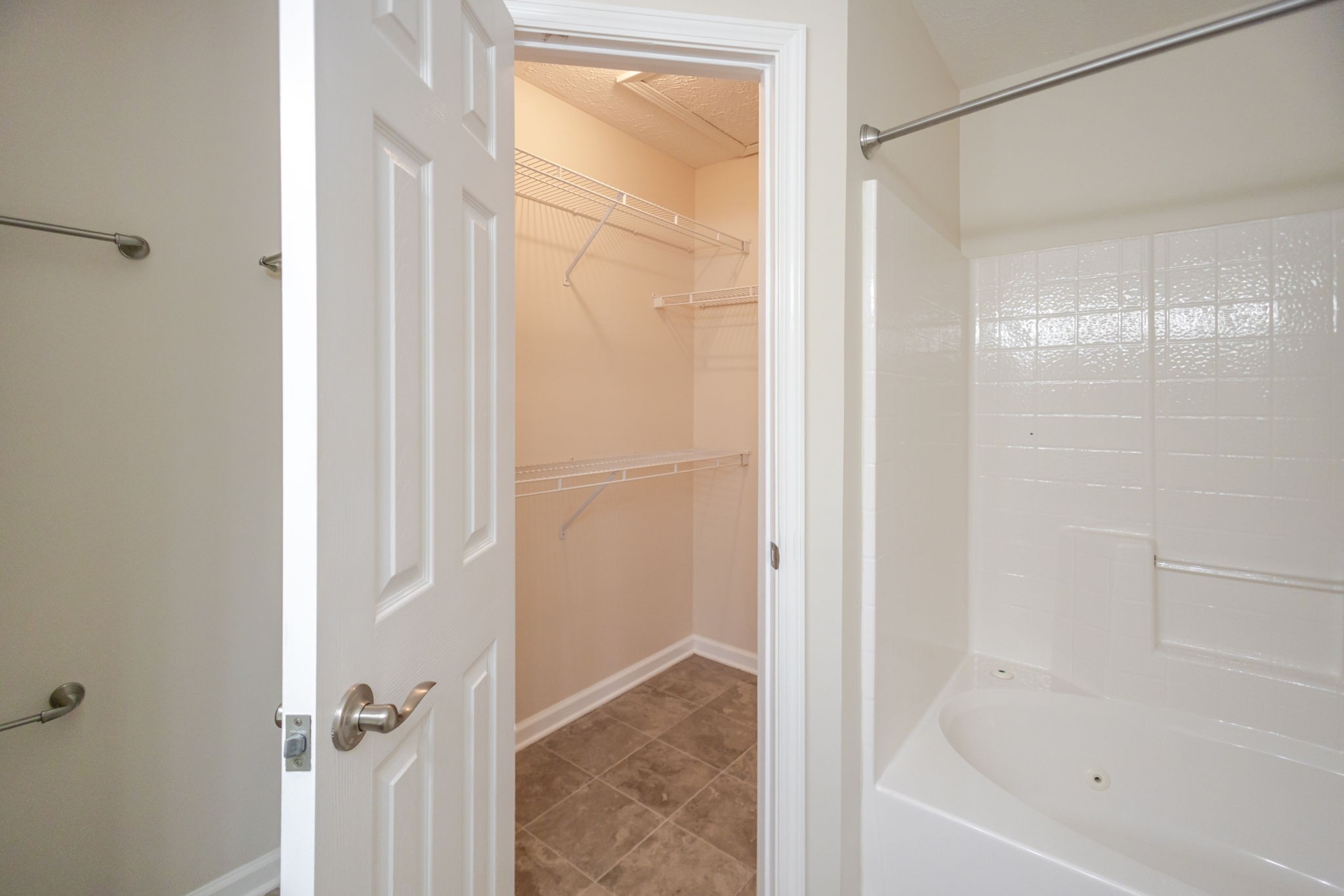 131 Avalon Dr