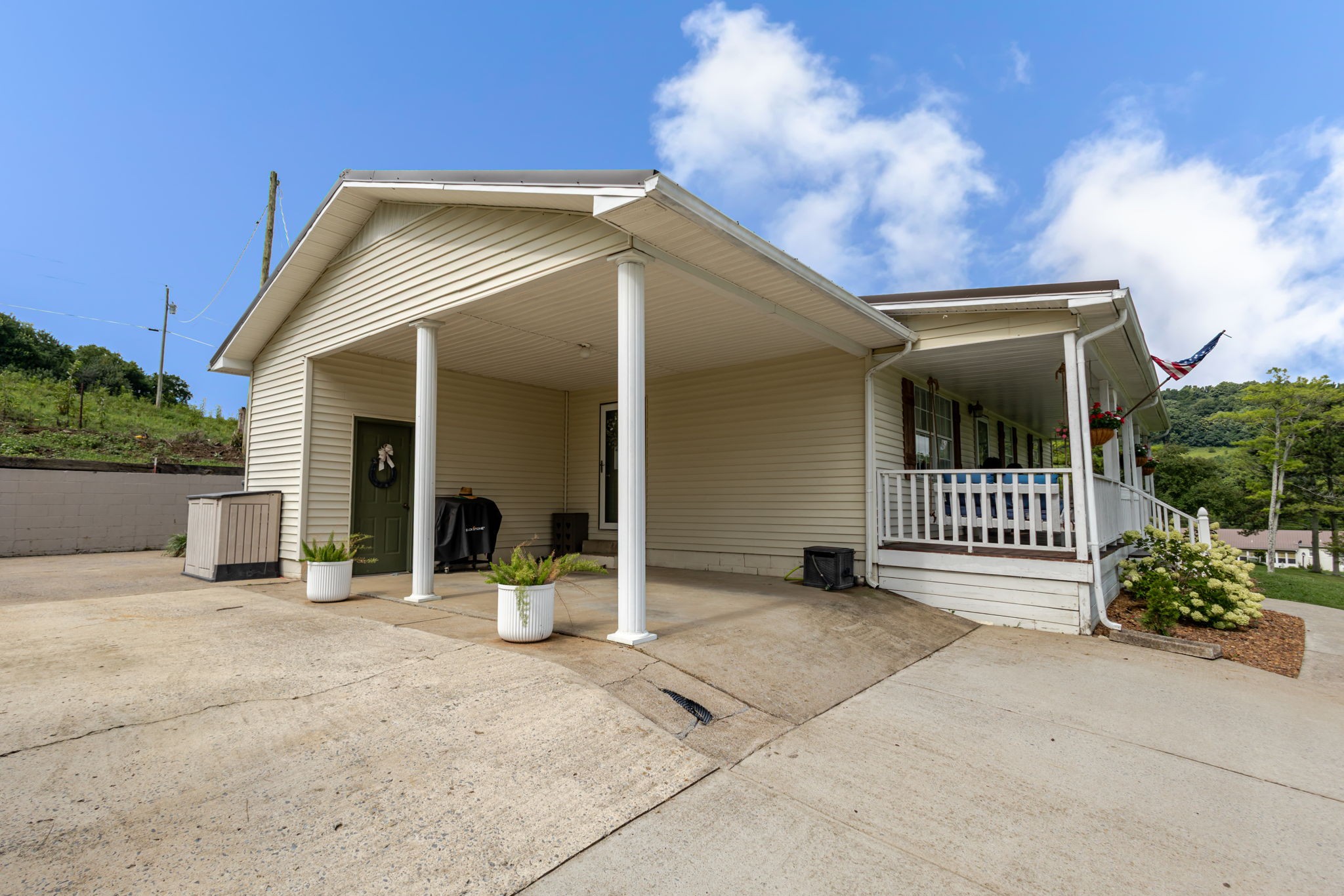120 Gerald Boyce Rd