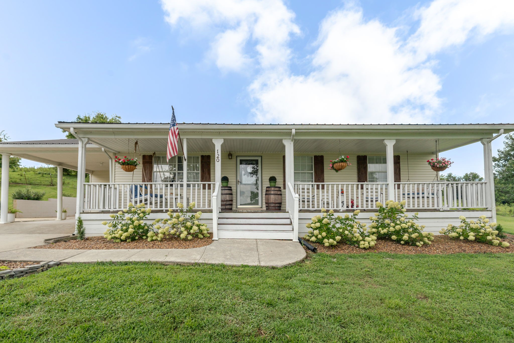 120 Gerald Boyce Rd