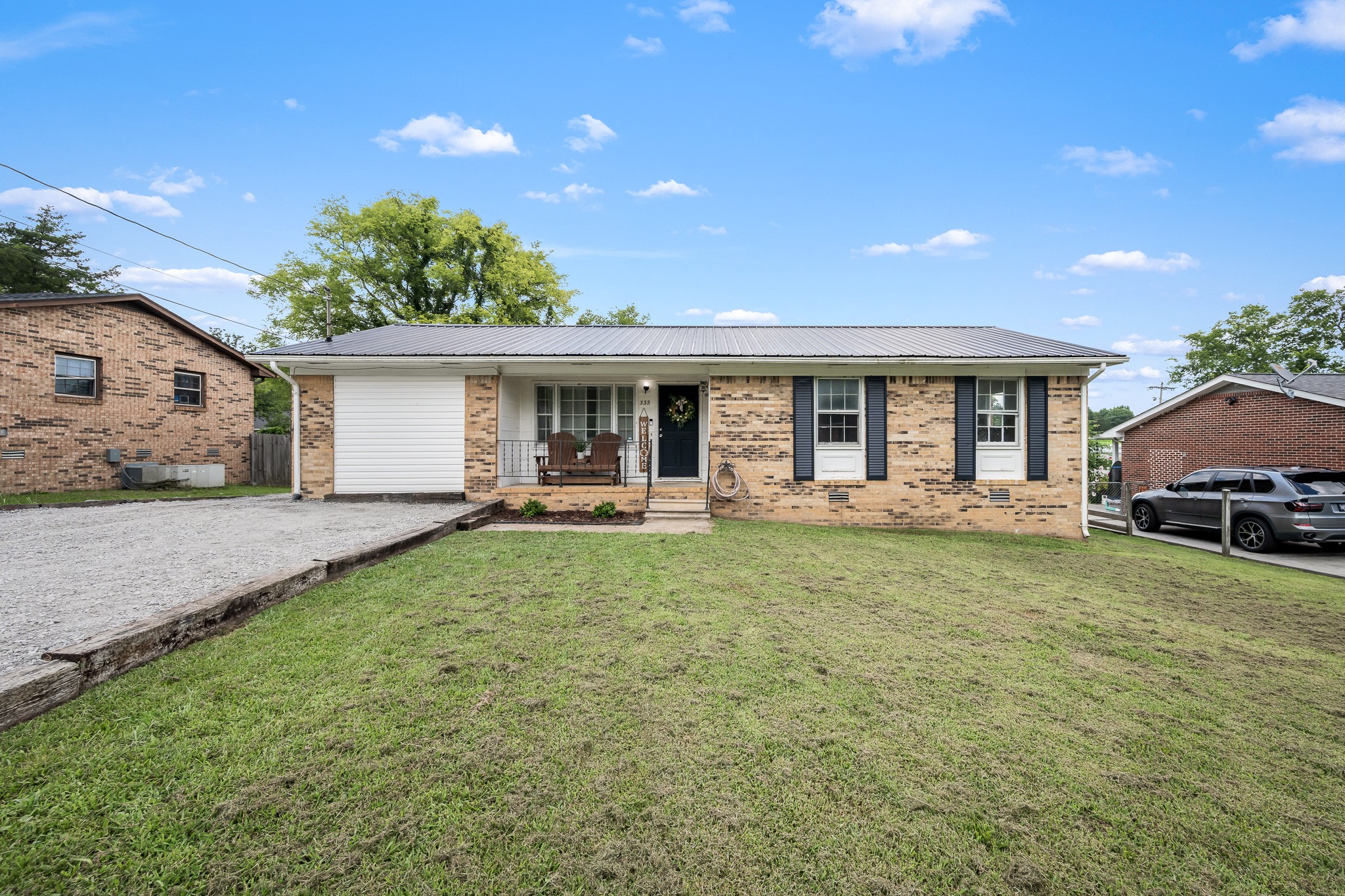 335 Maplewood Dr