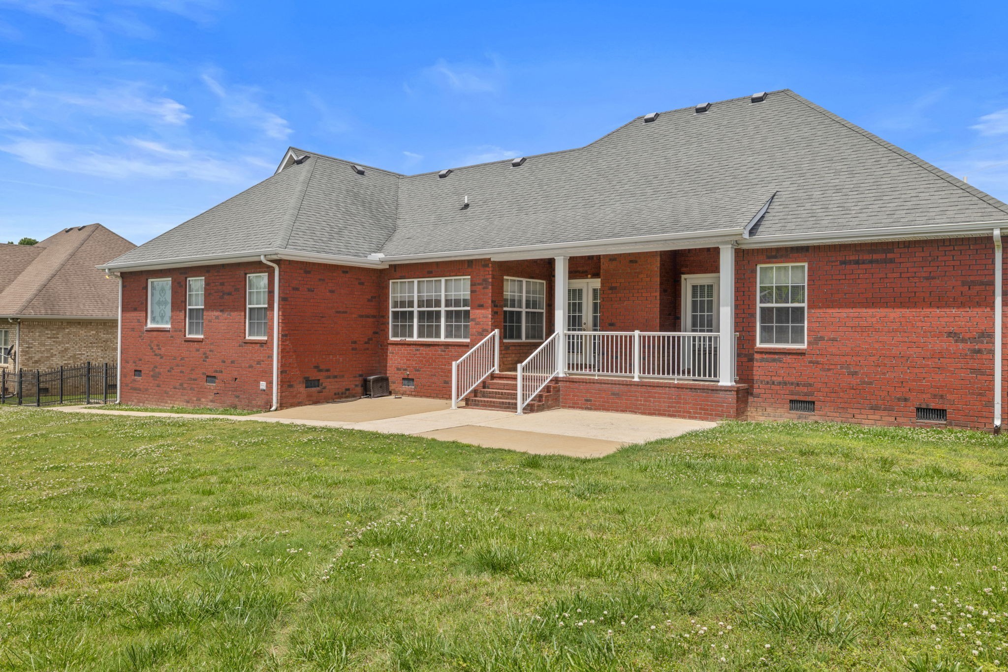 103 Canary Ln