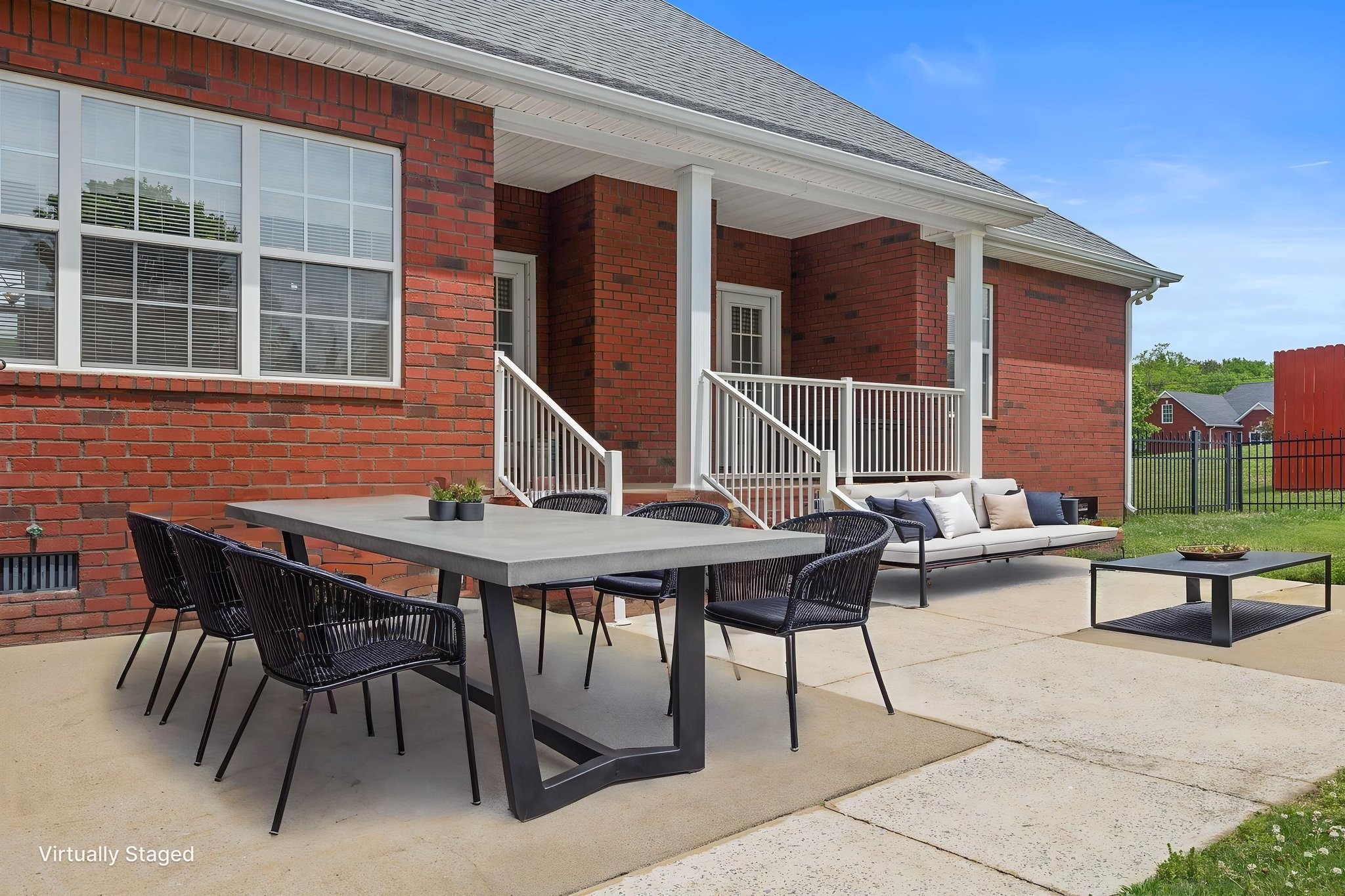 103 Canary Ln