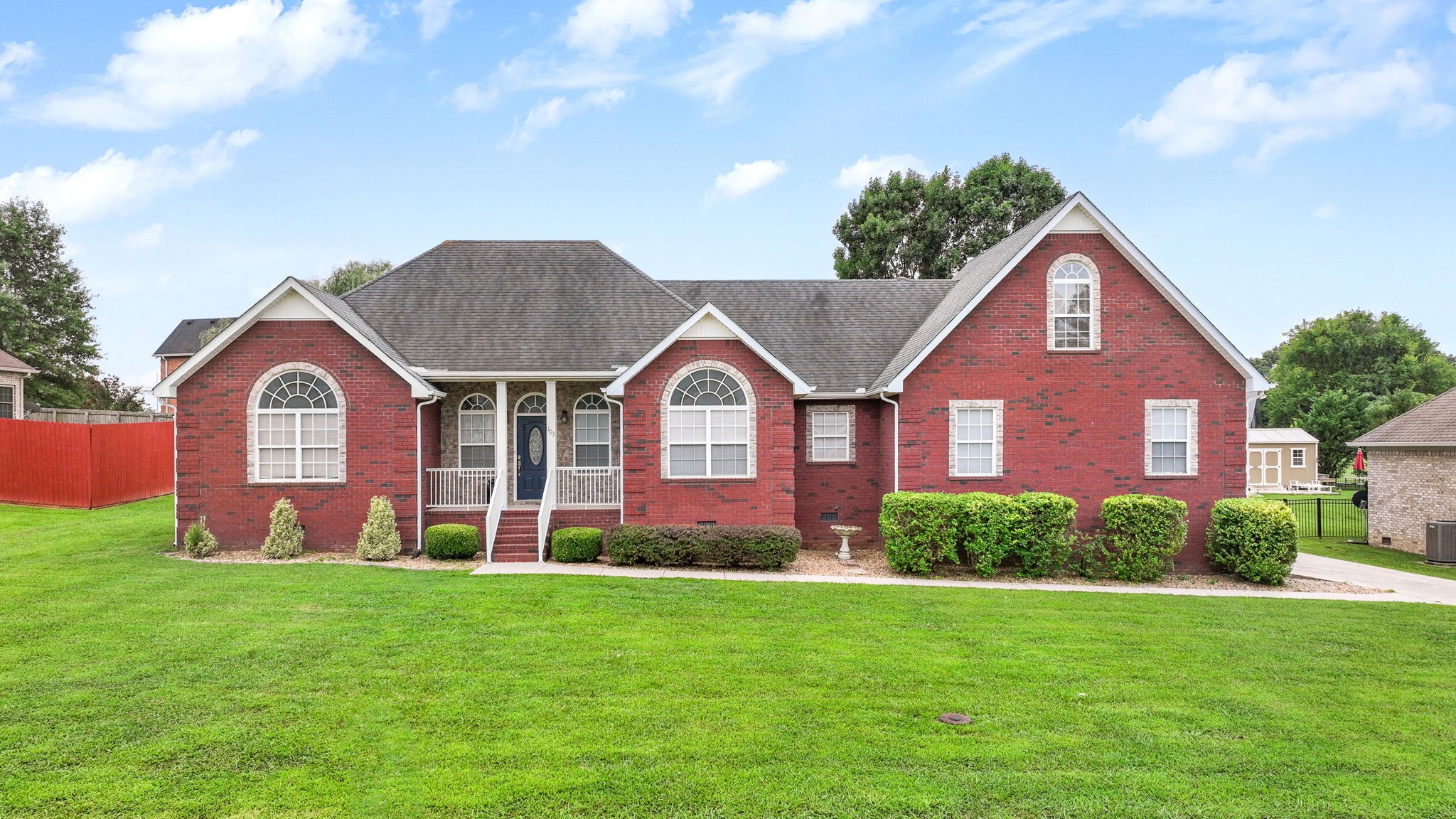 103 Canary Ln