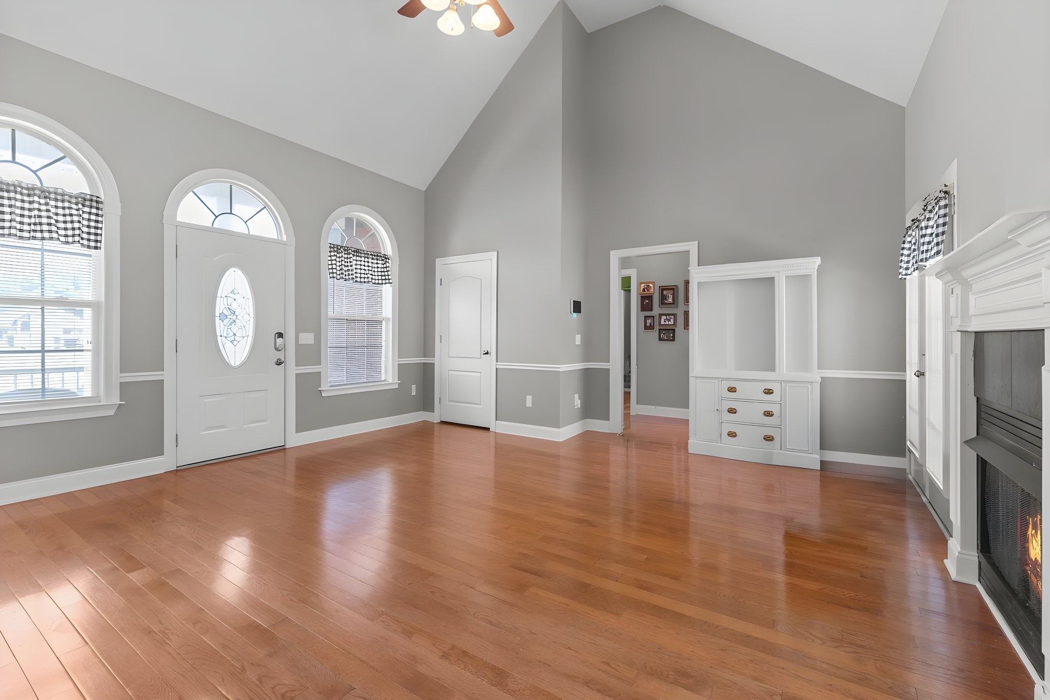103 Canary Ln