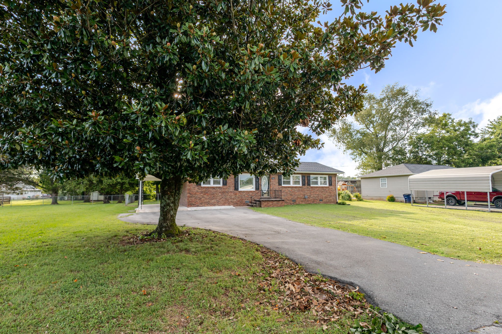 116 Eveningside Dr