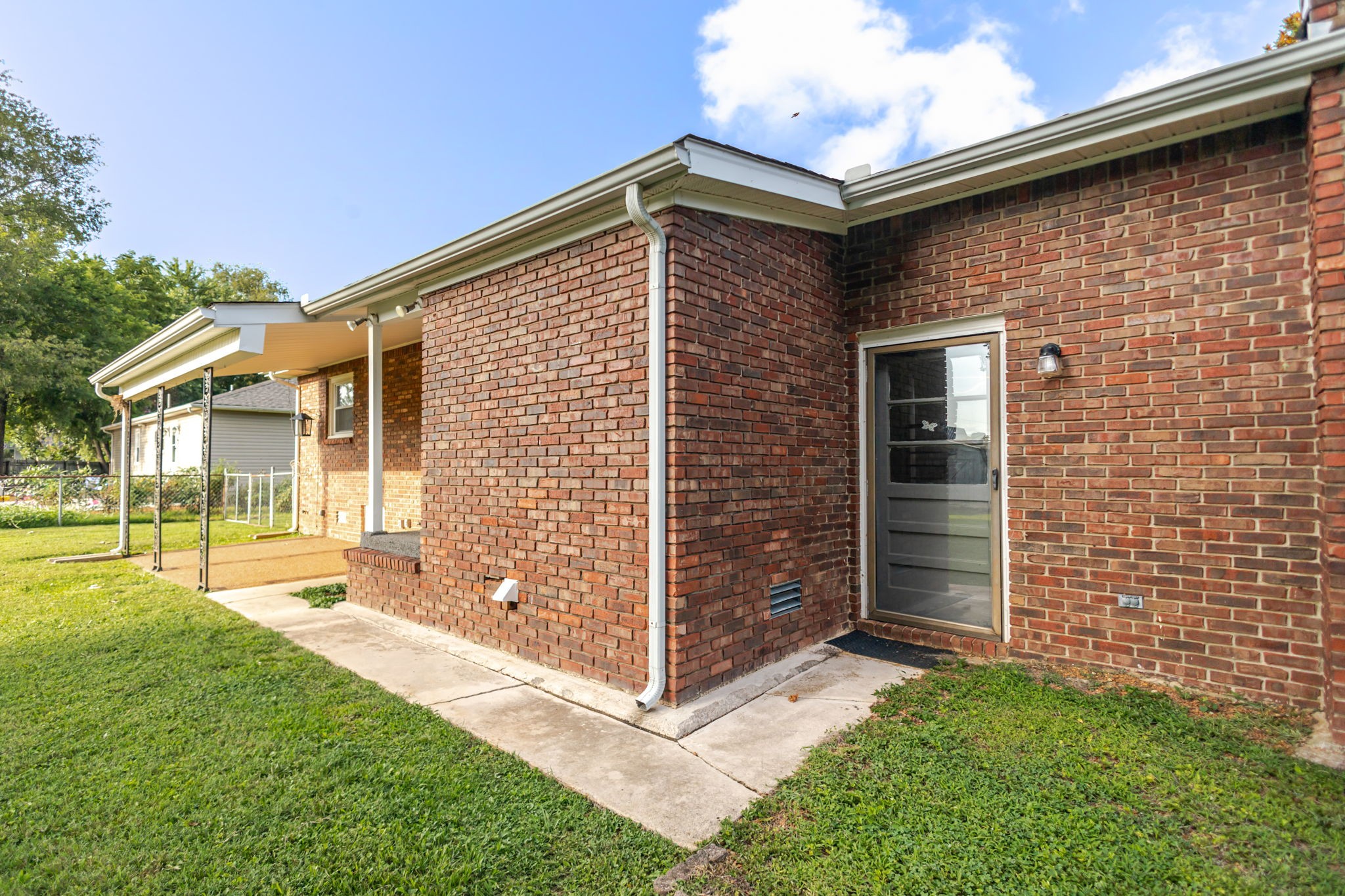 116 Eveningside Dr