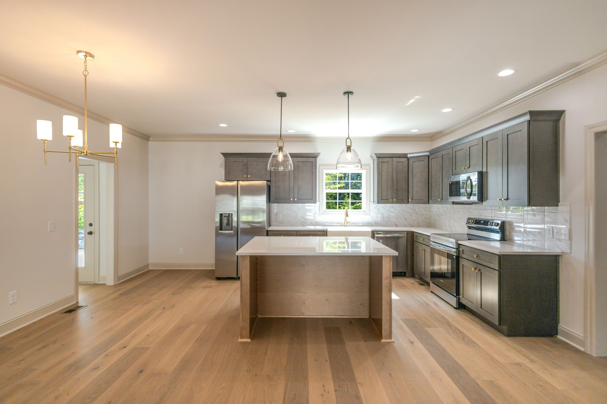 103 Stonebrook Drive