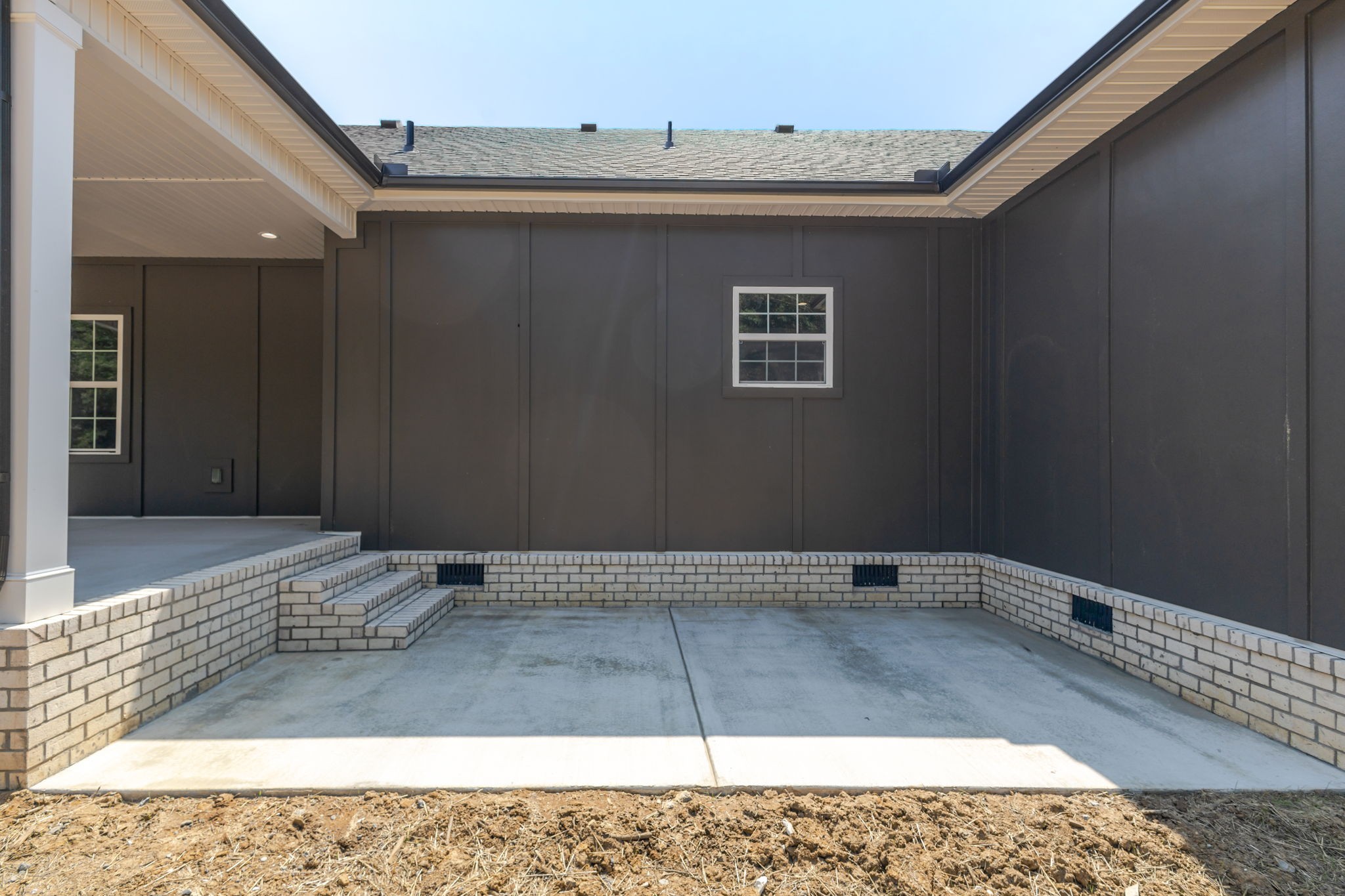 108 Stonebrook Drive