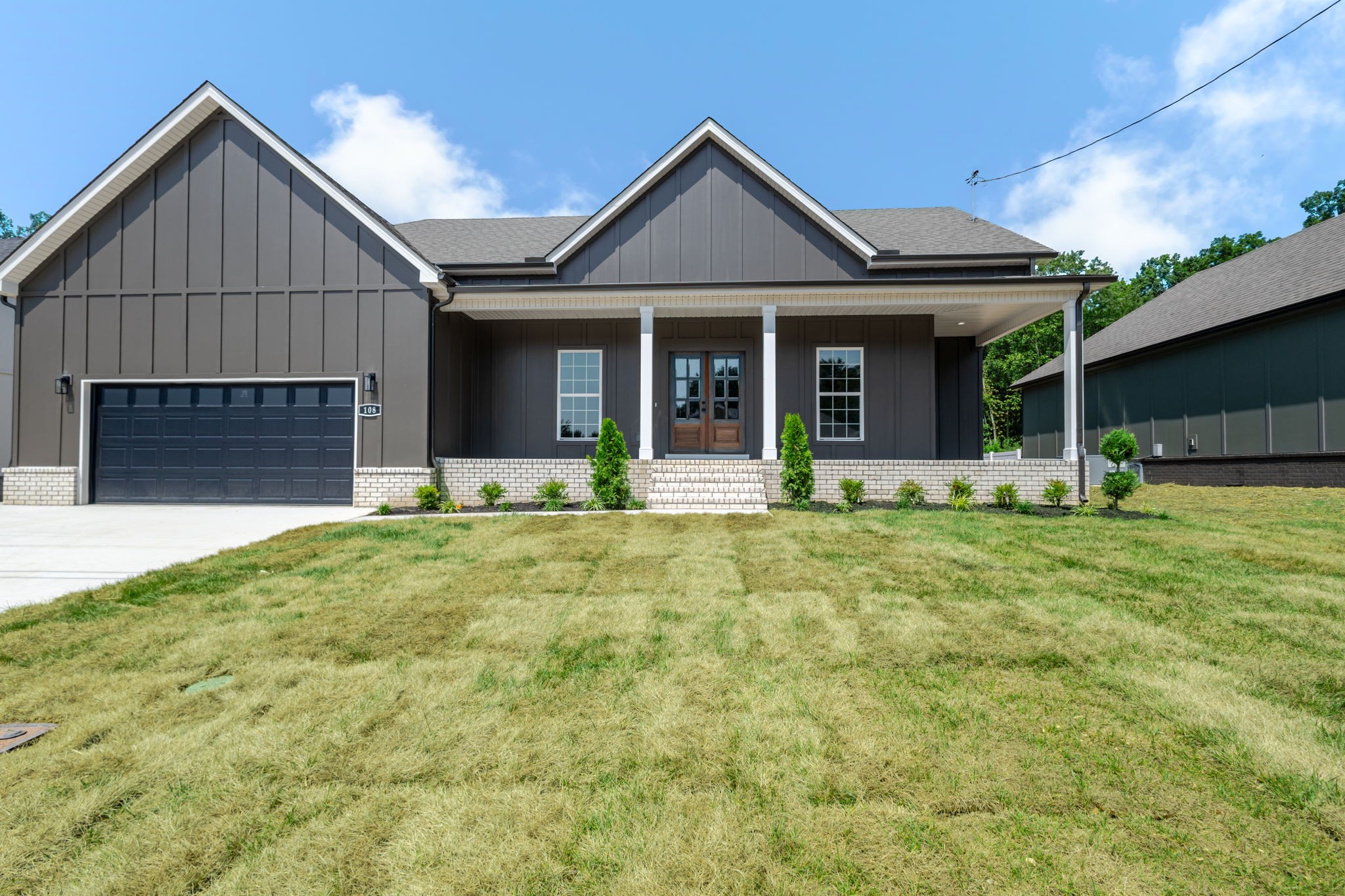 108 Stonebrook Drive