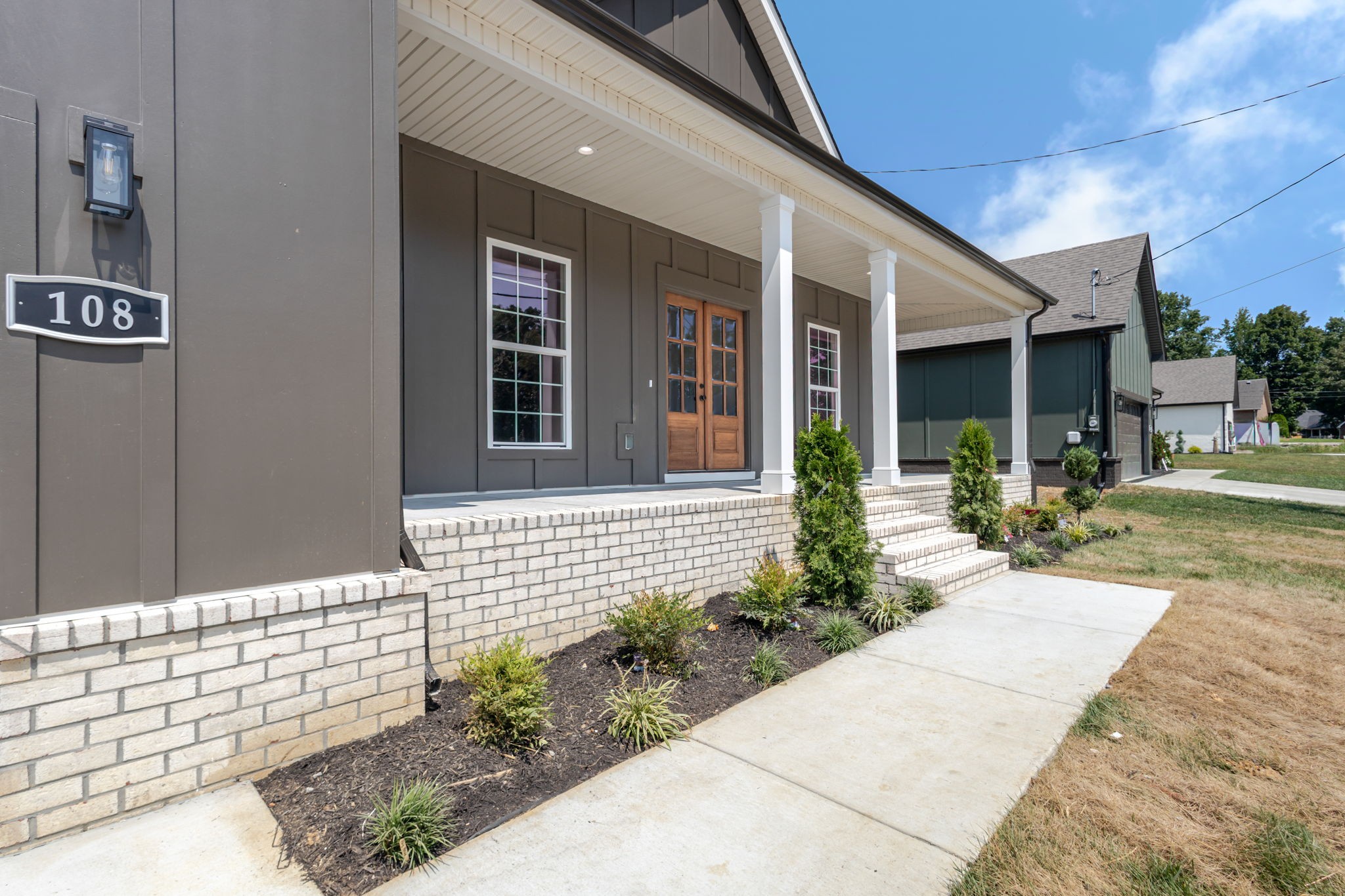 108 Stonebrook Drive
