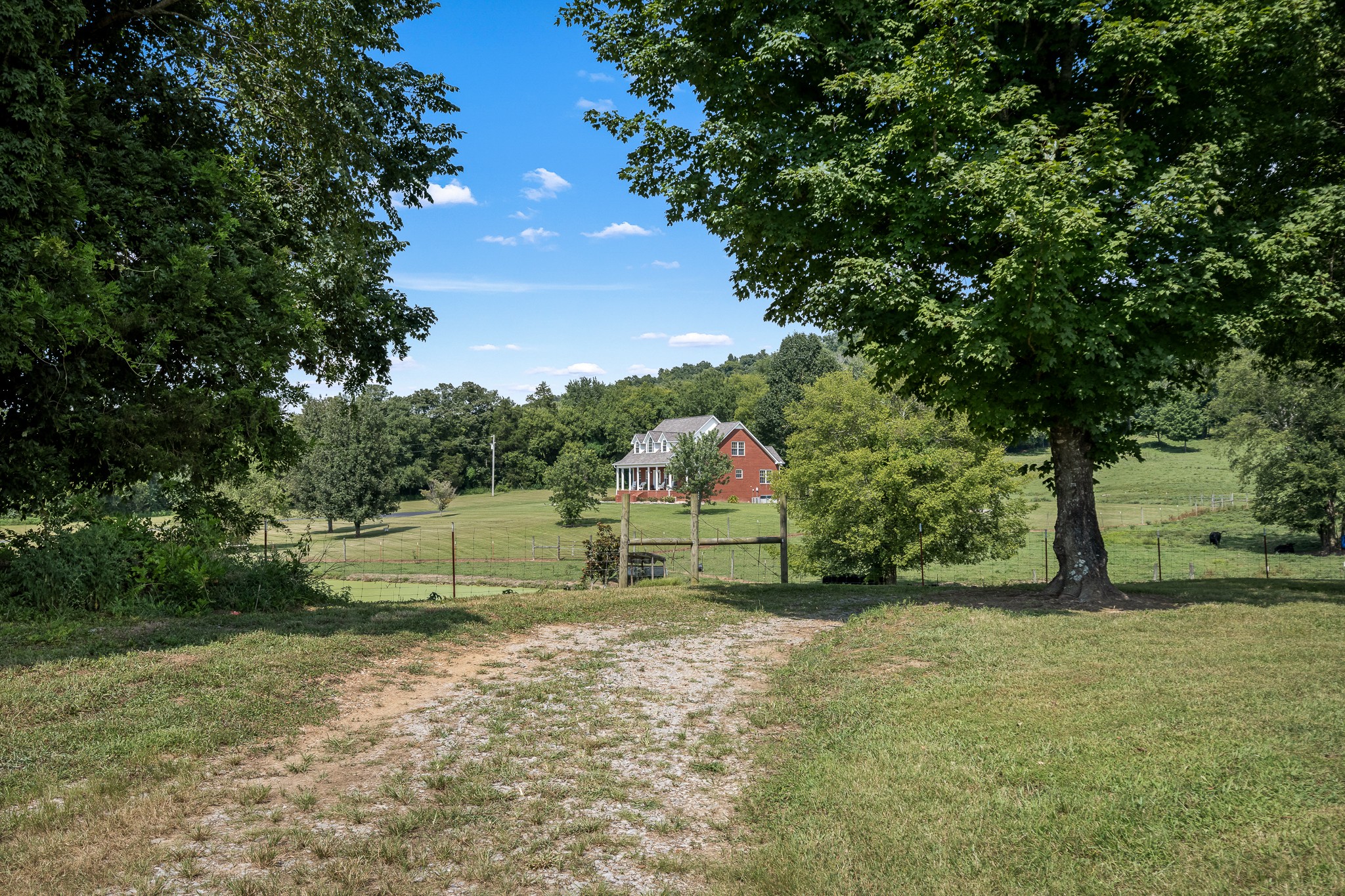 206 Hickerson Rd