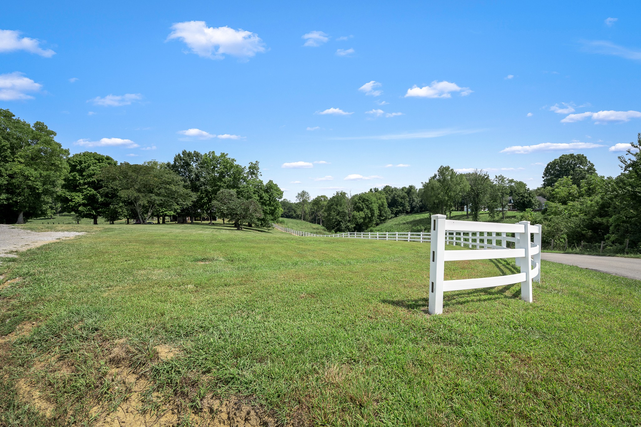 206 Hickerson Rd