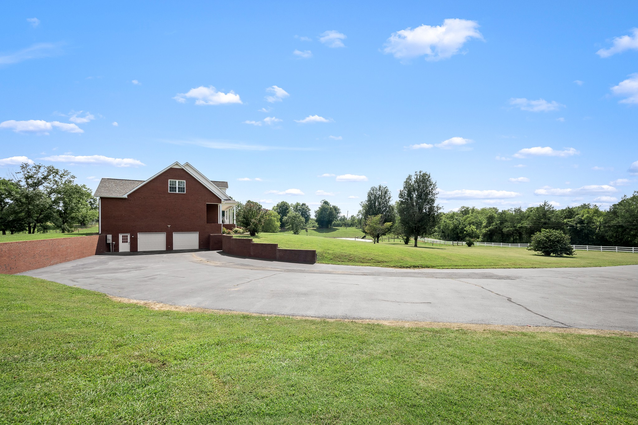 206 Hickerson Rd