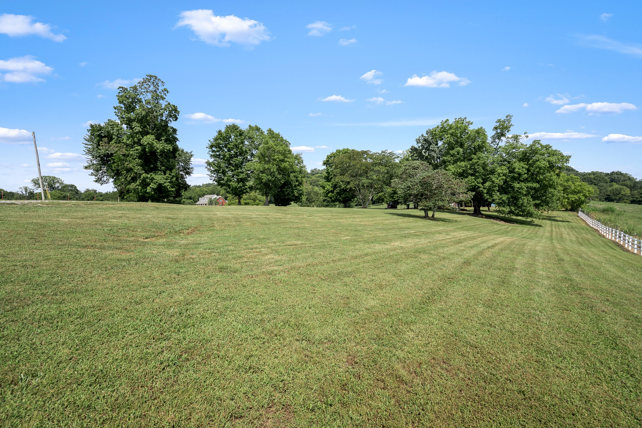 206 Hickerson Rd