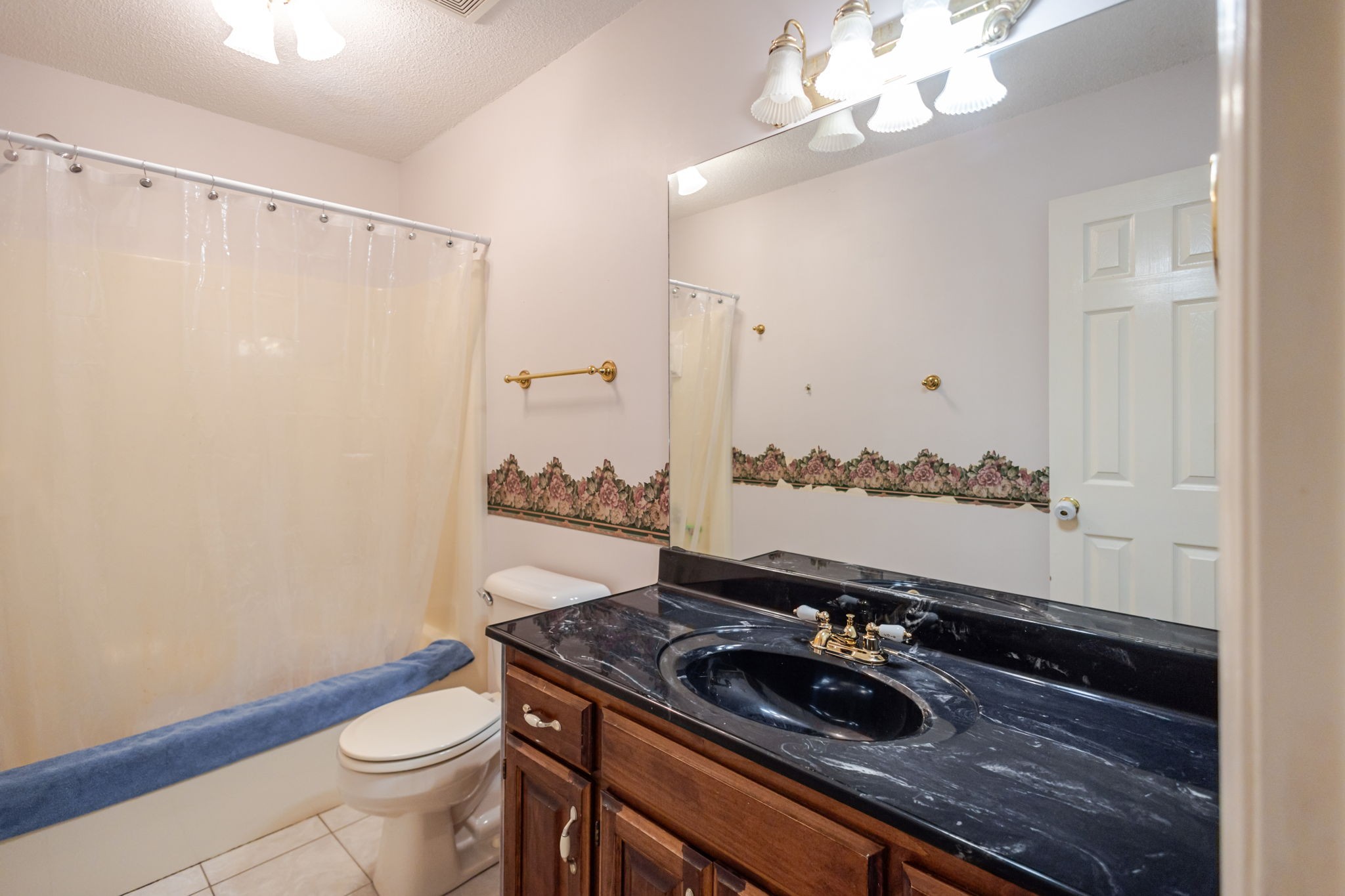 217 Amanda Dr