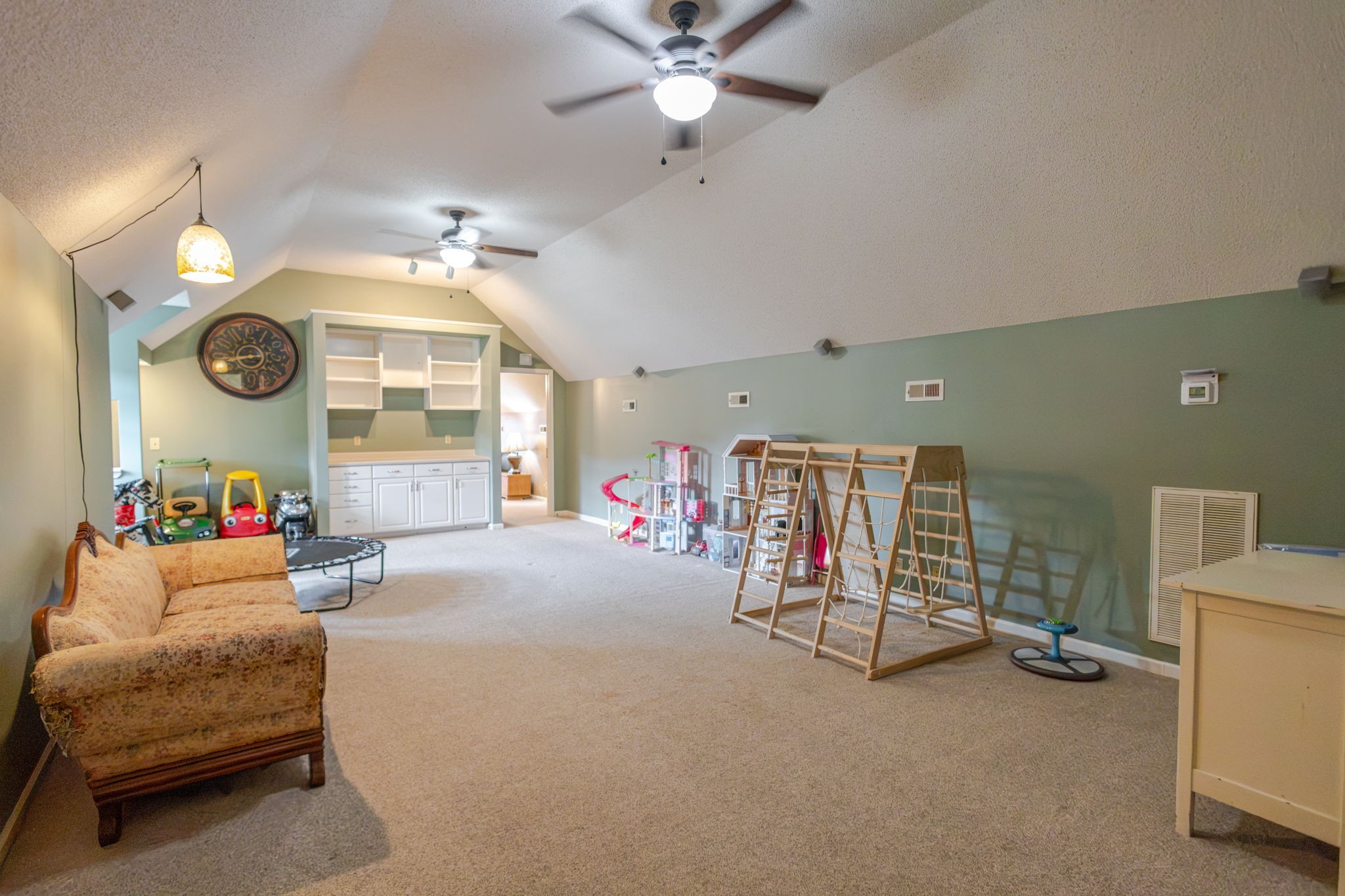 217 Amanda Dr