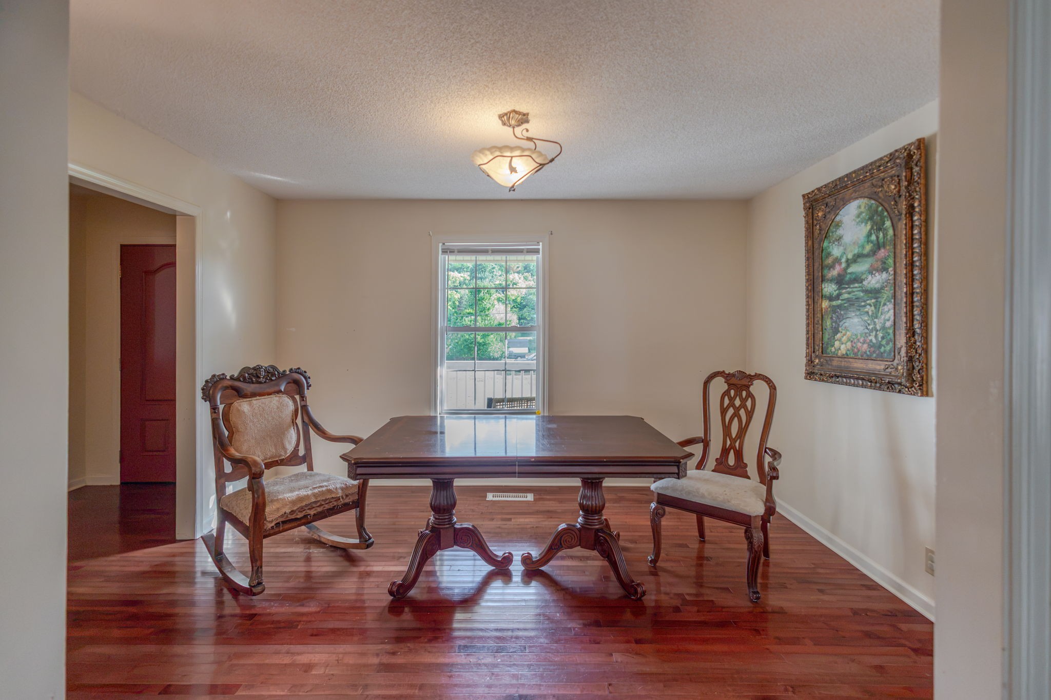 217 Amanda Dr