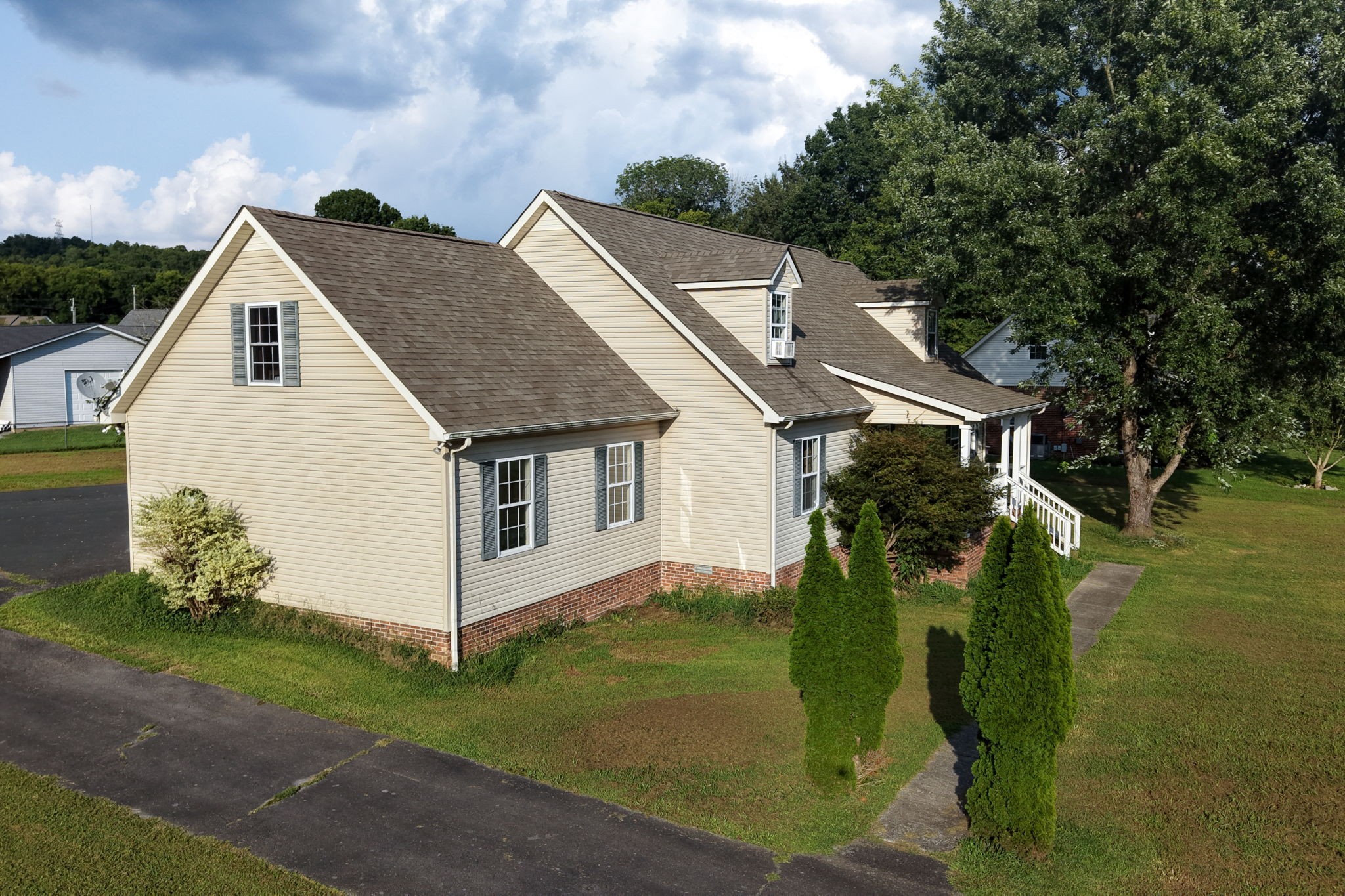 217 Amanda Dr