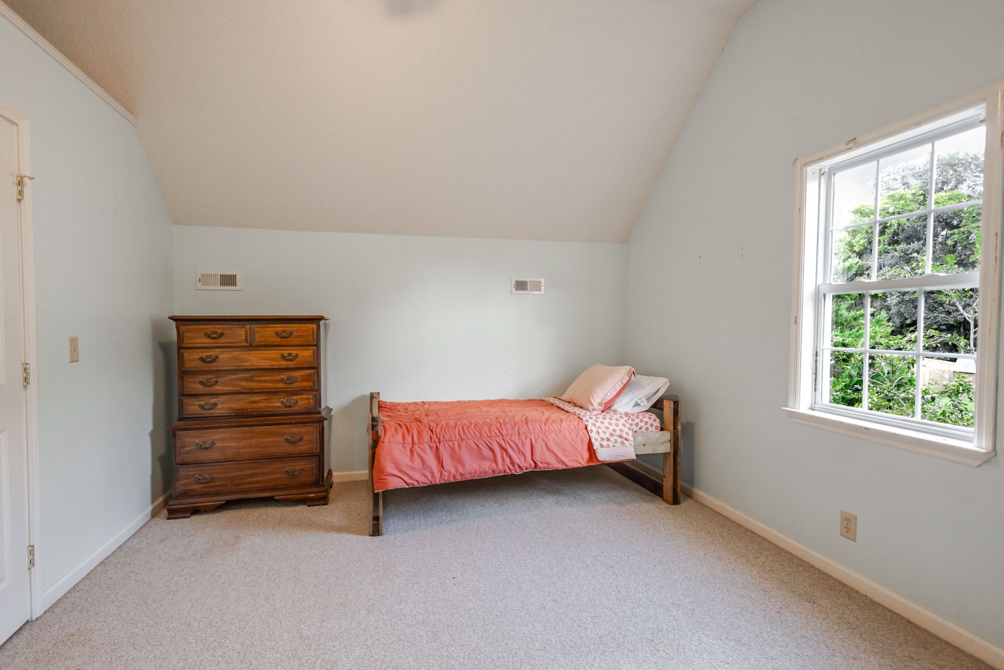 217 Amanda Dr