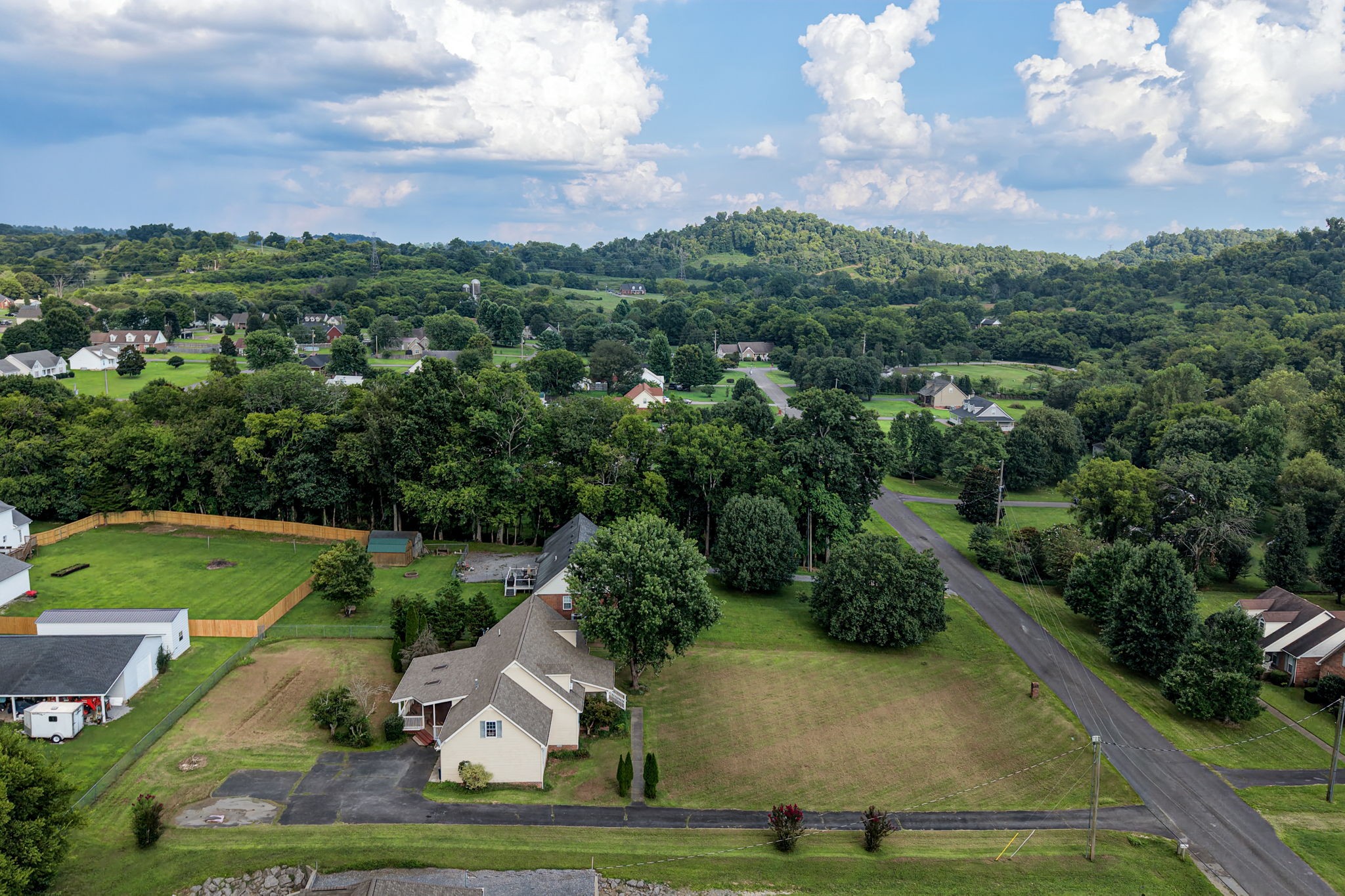 217 Amanda Dr