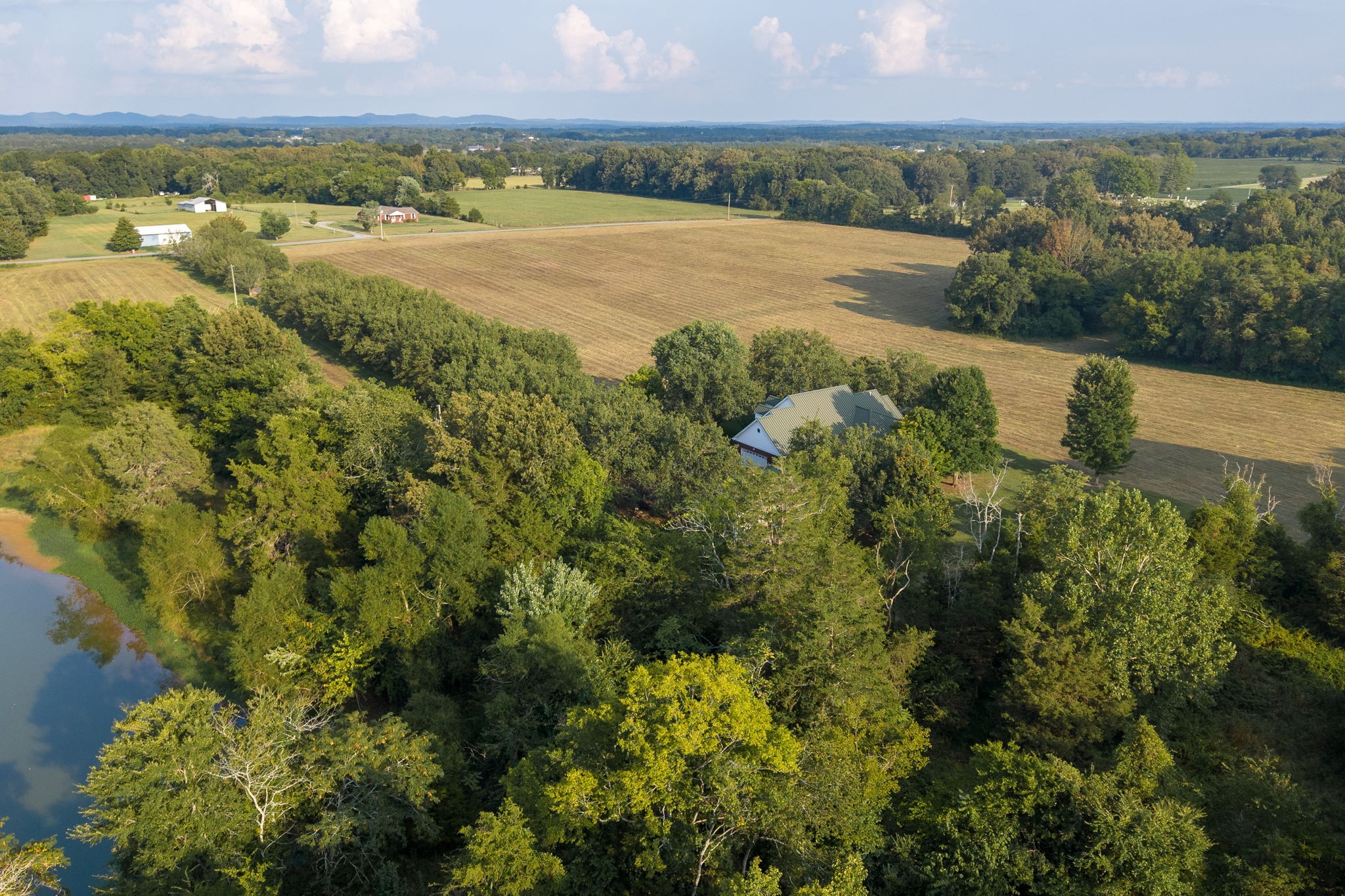 975 Haunt Hollow Rd