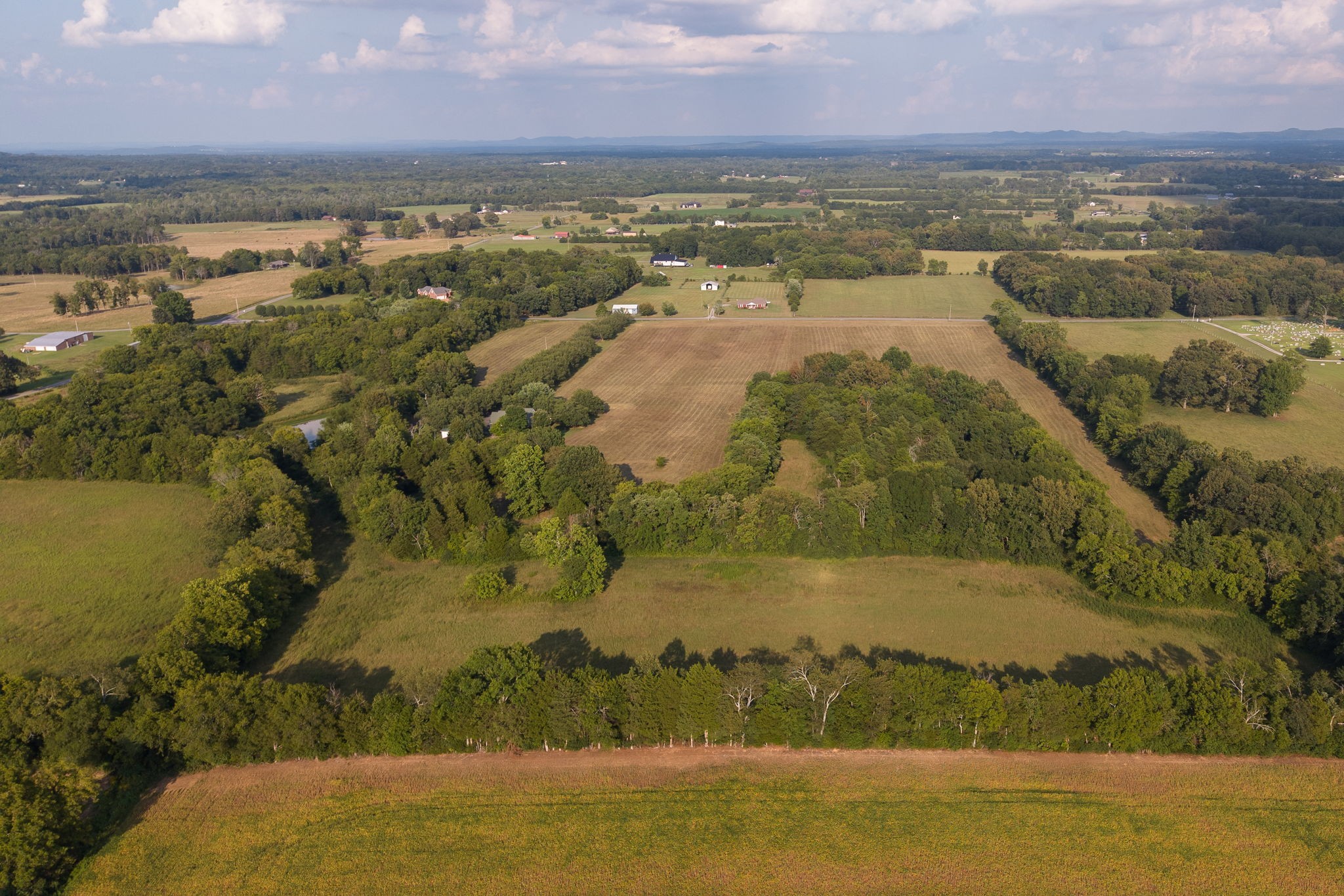975 Haunt Hollow Rd