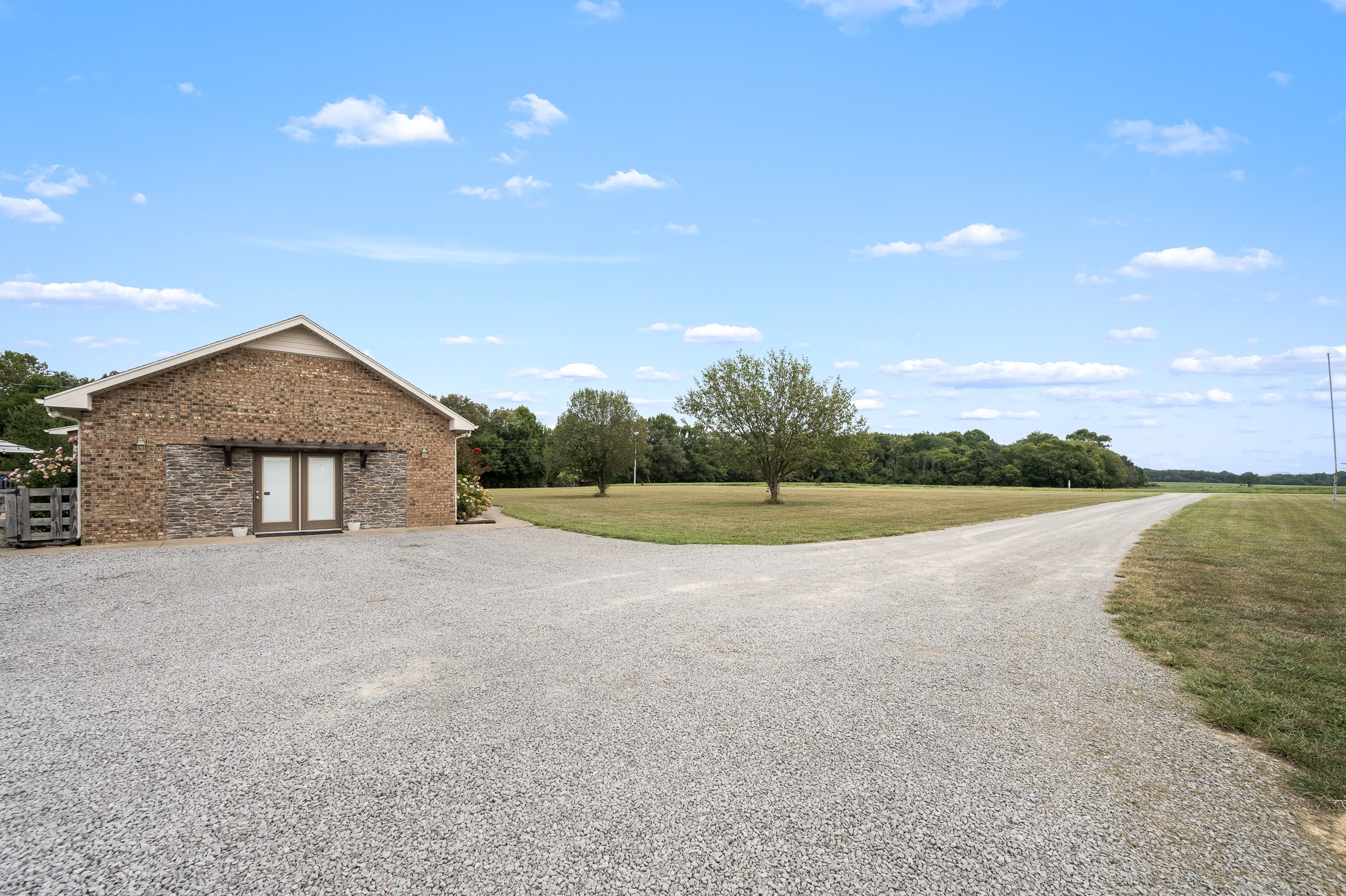 223 Rich Rd