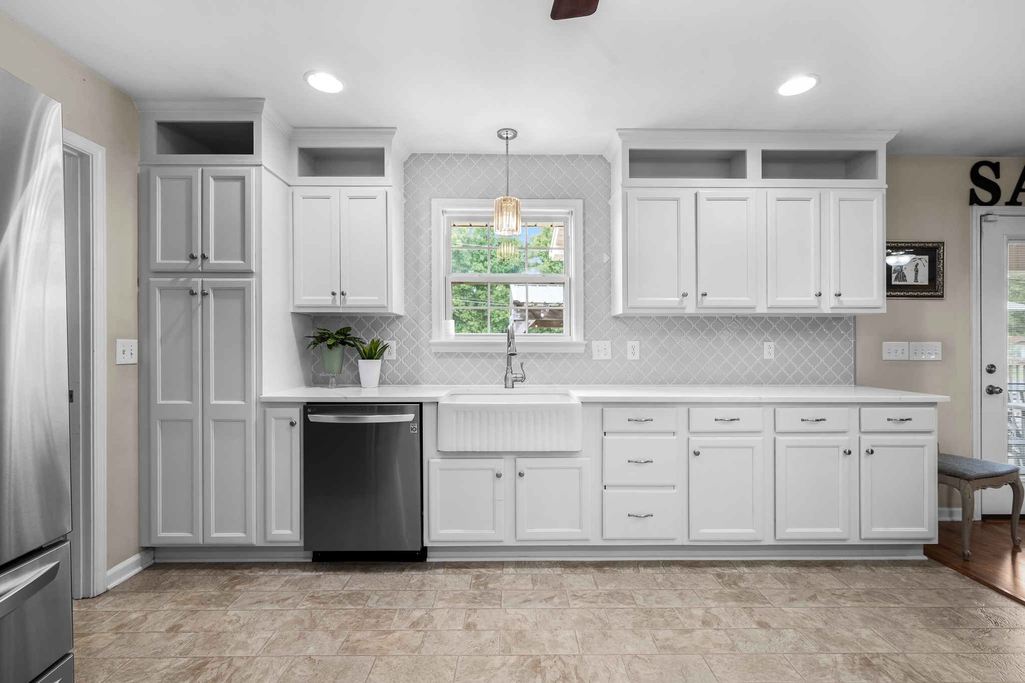 223 Rich Rd