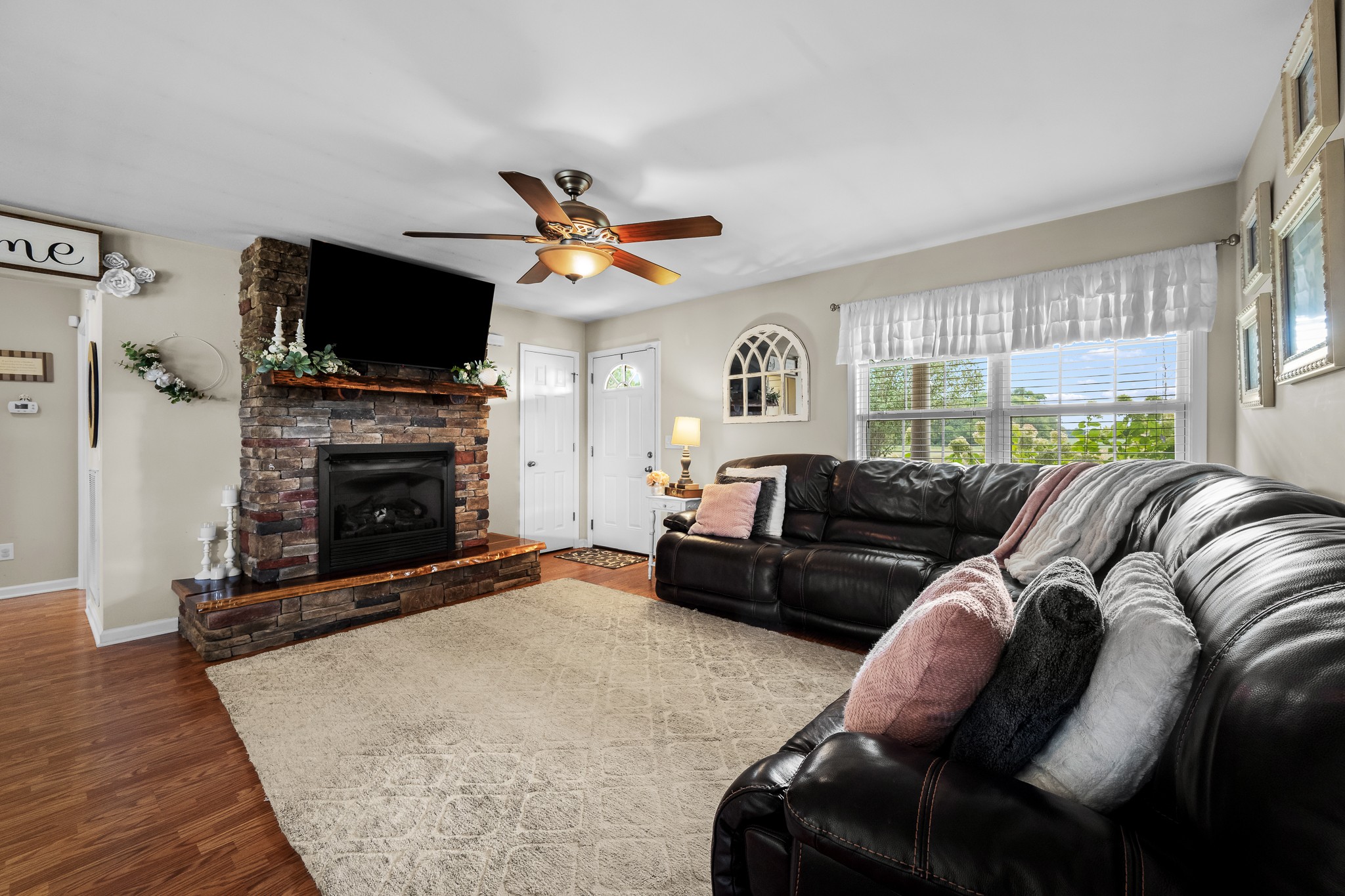 223 Rich Rd