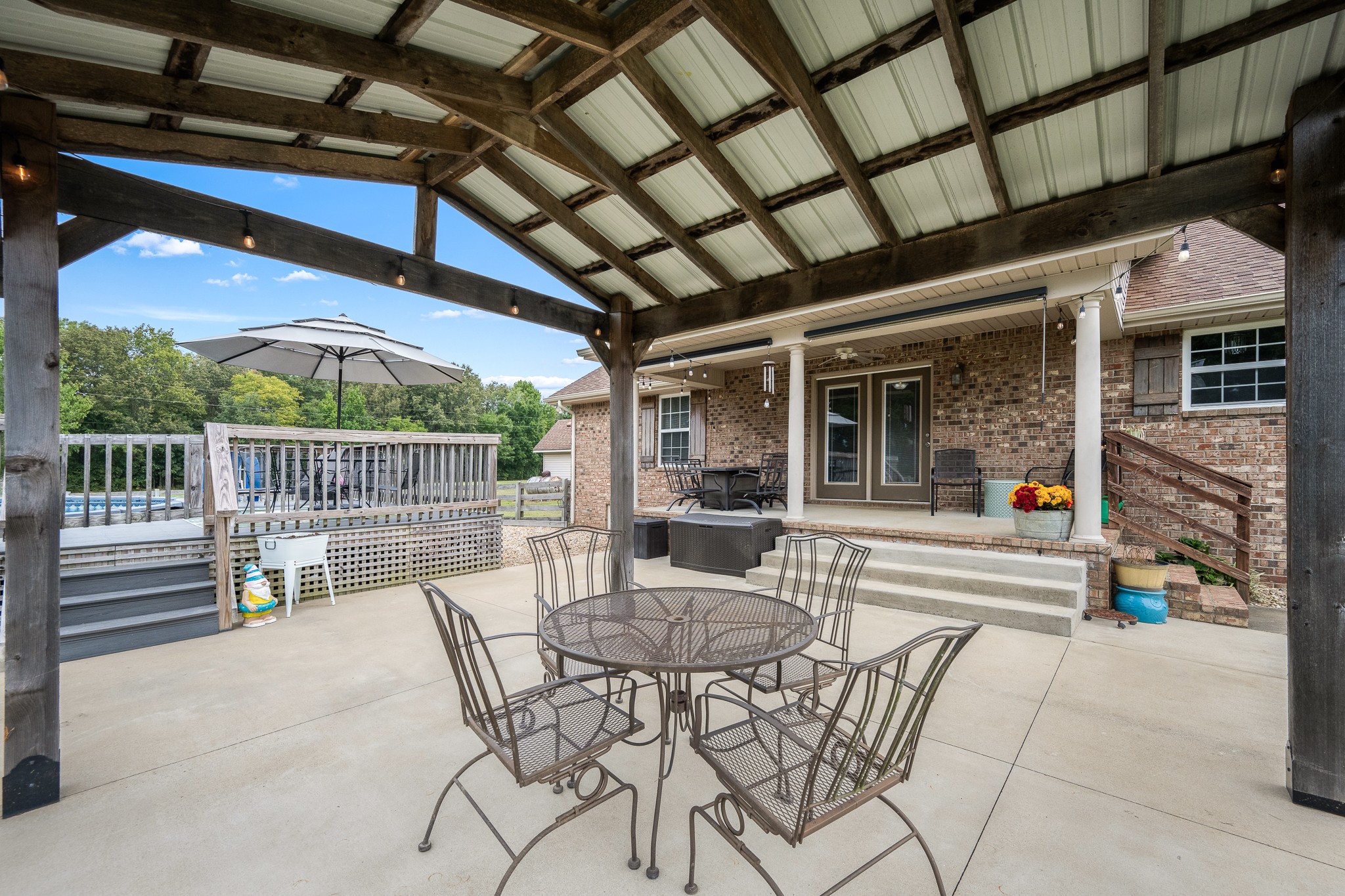 223 Rich Rd