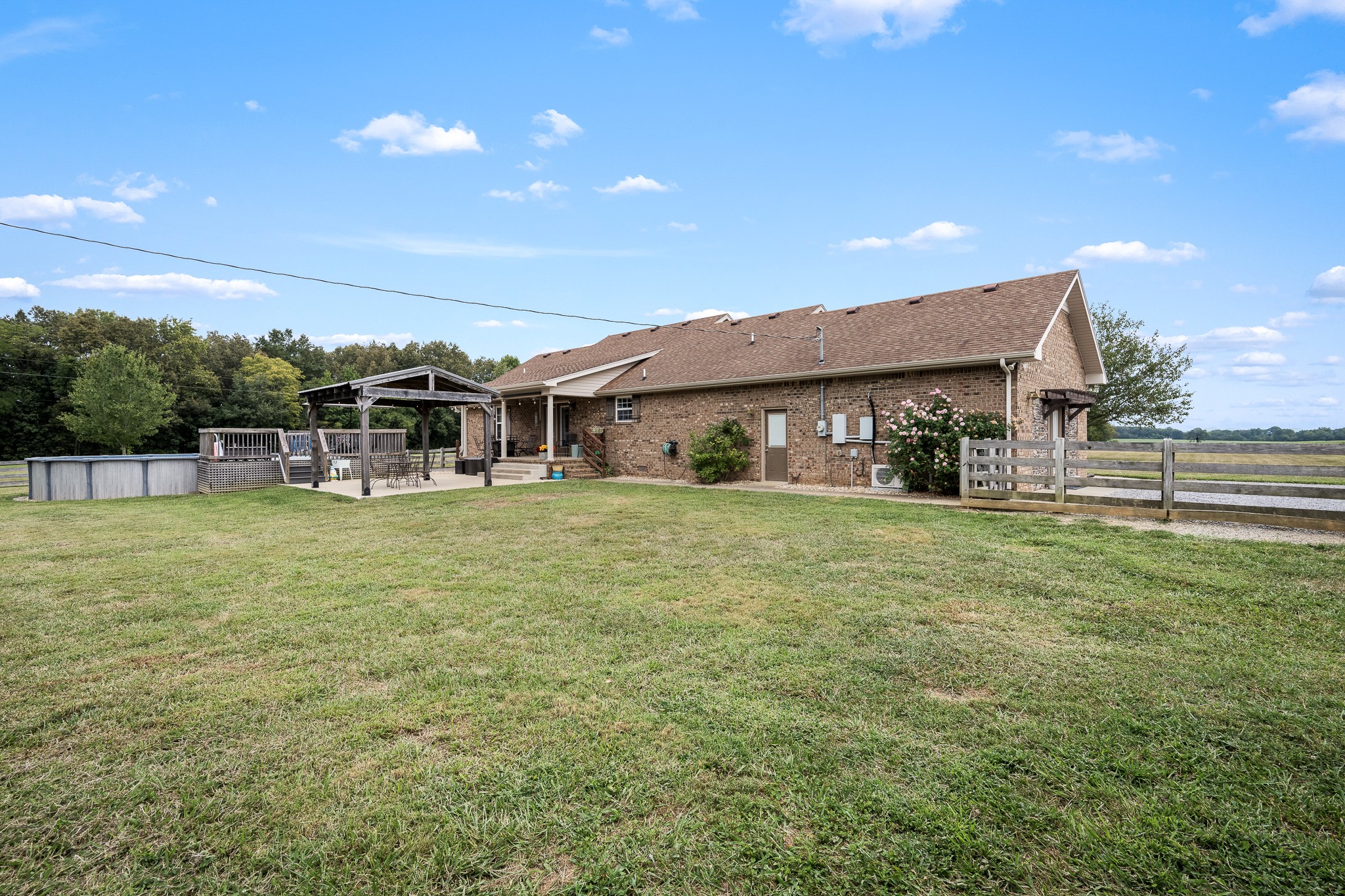 223 Rich Rd