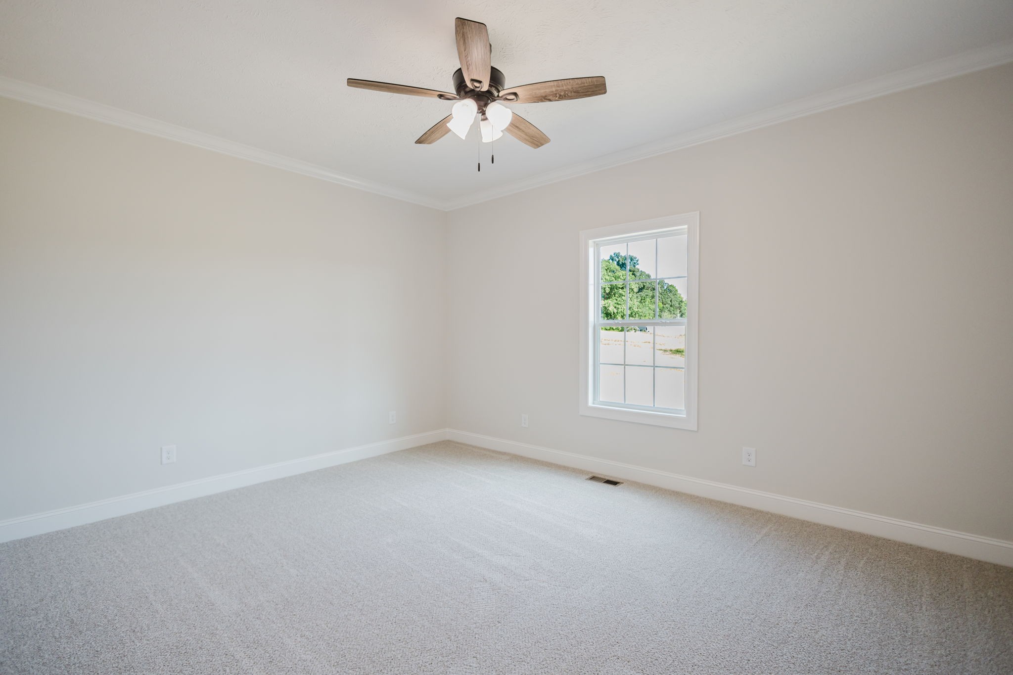 850 Lower Halls Mill