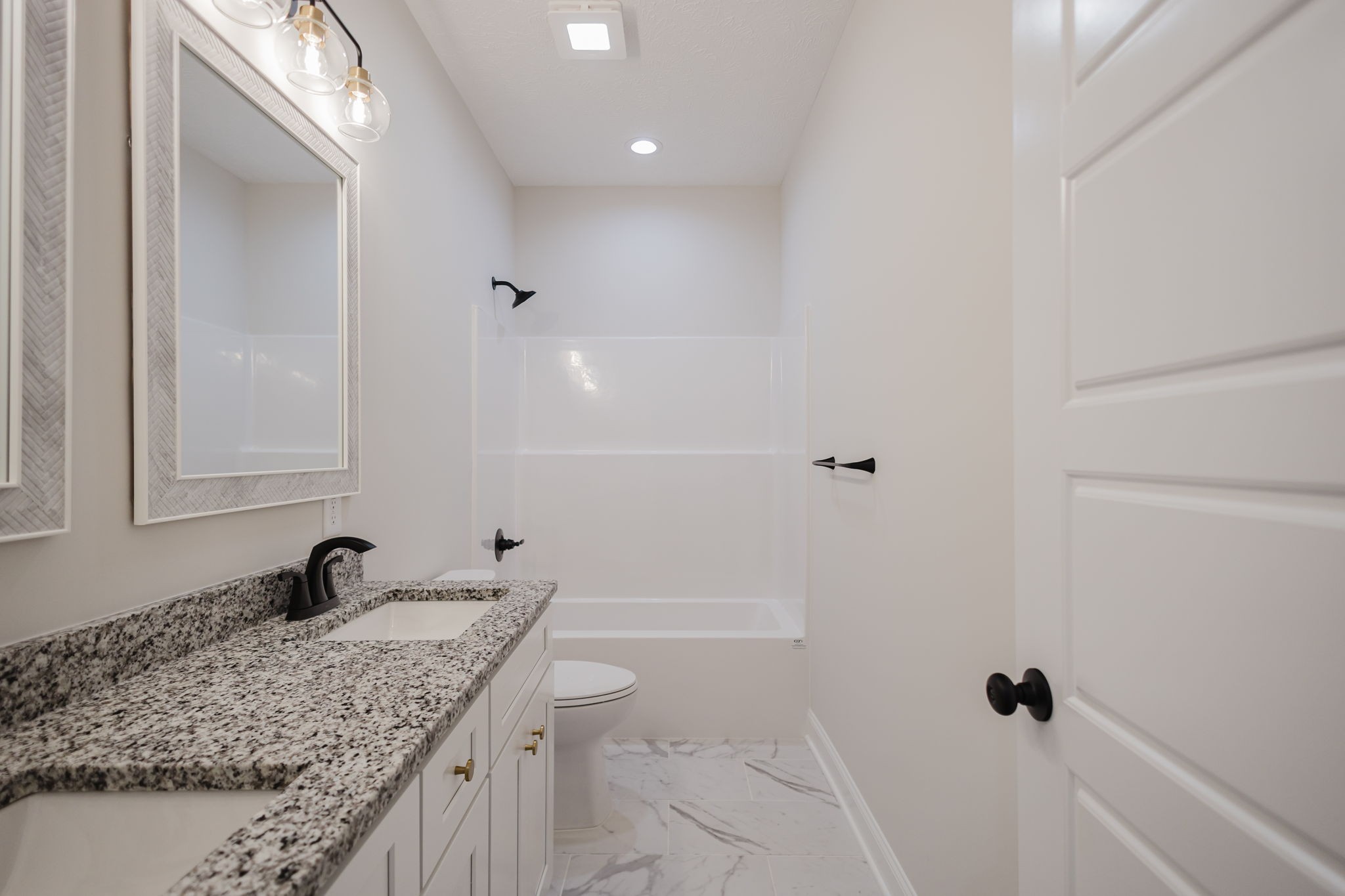 850 Lower Halls Mill