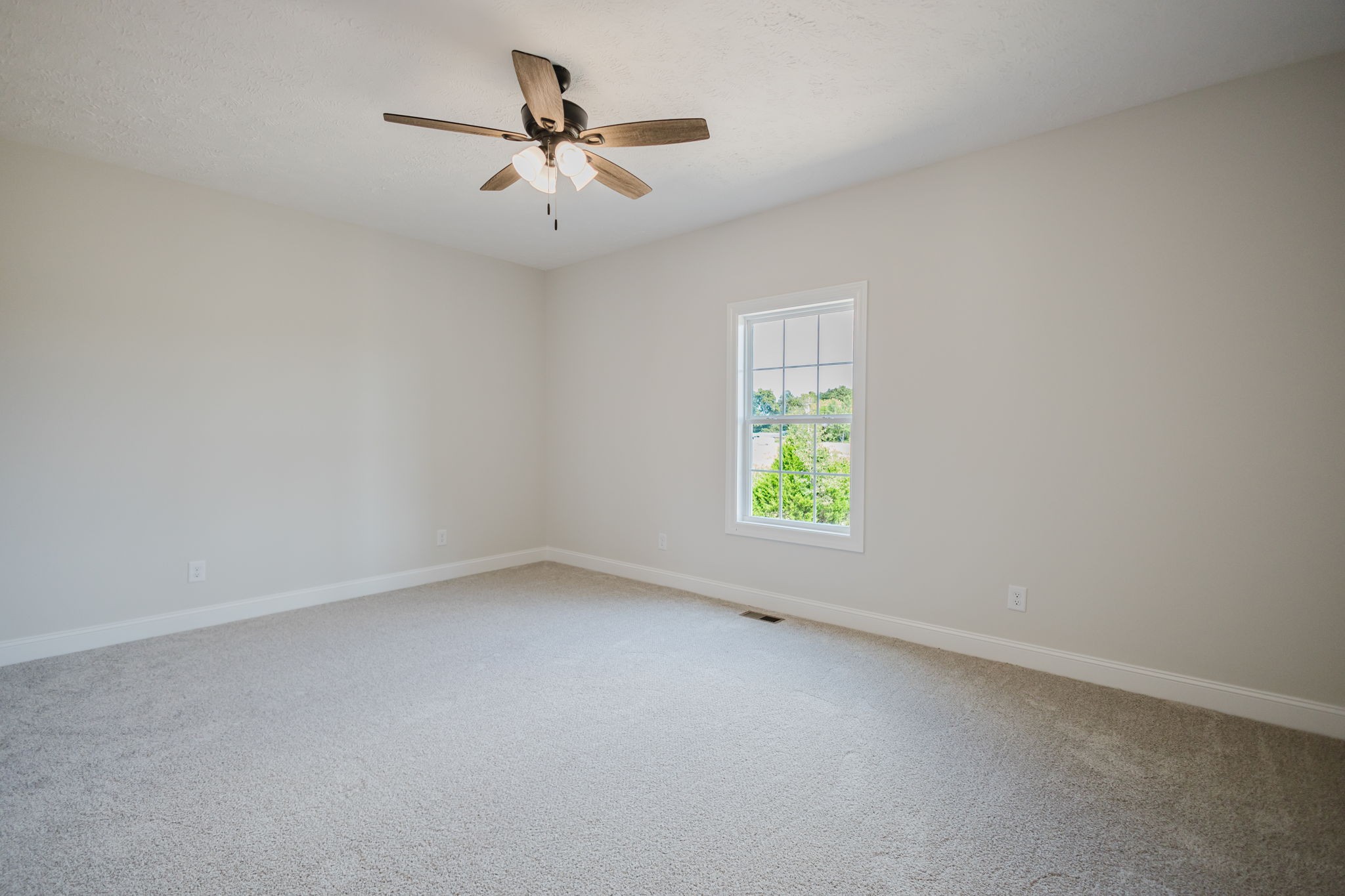 852 Lower Halls Mill