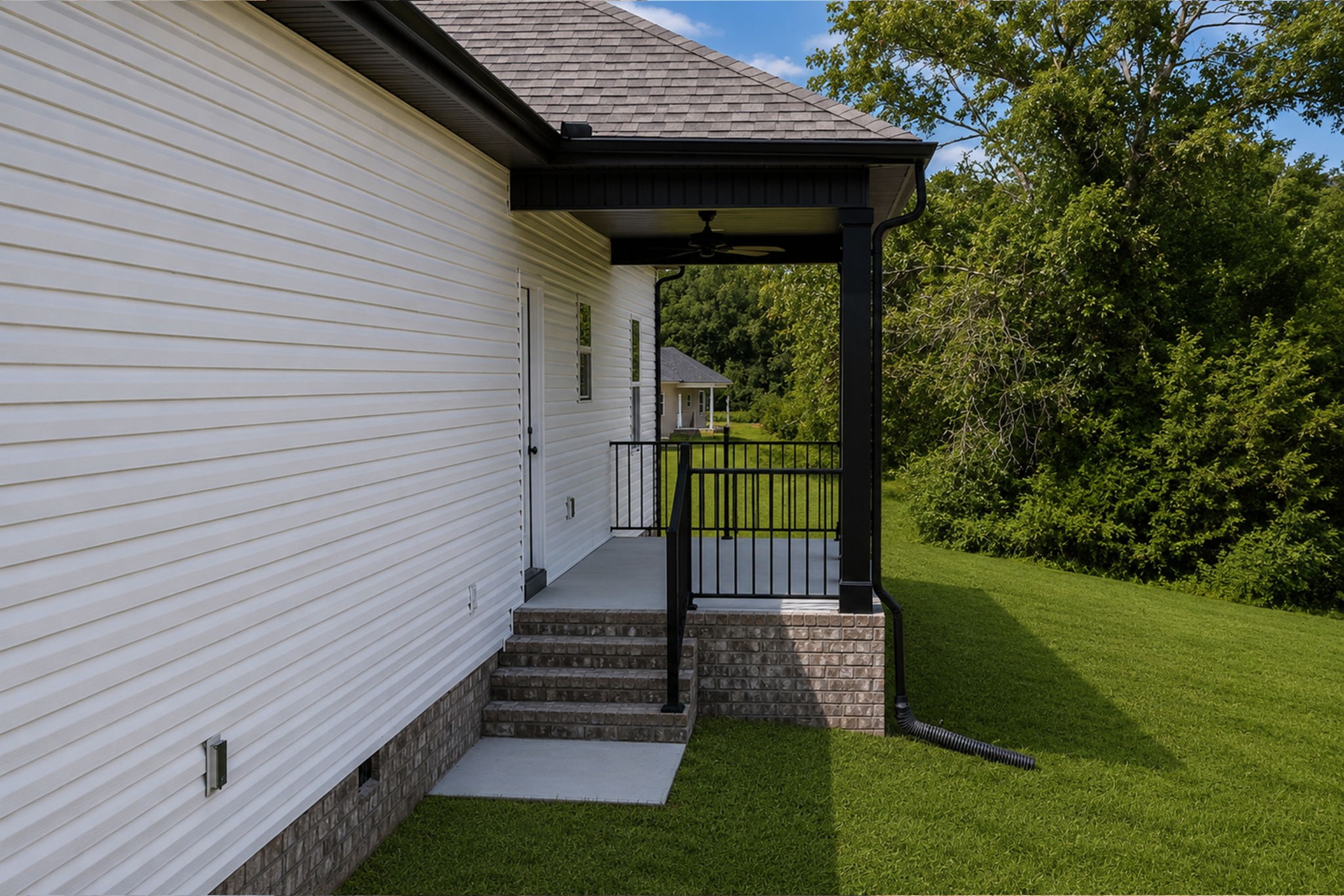852 Lower Halls Mill