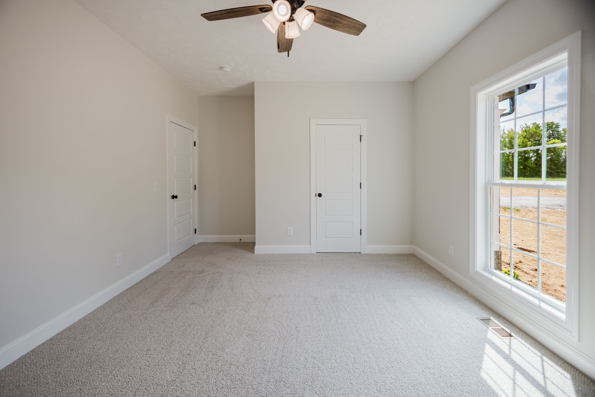 852 Lower Halls Mill