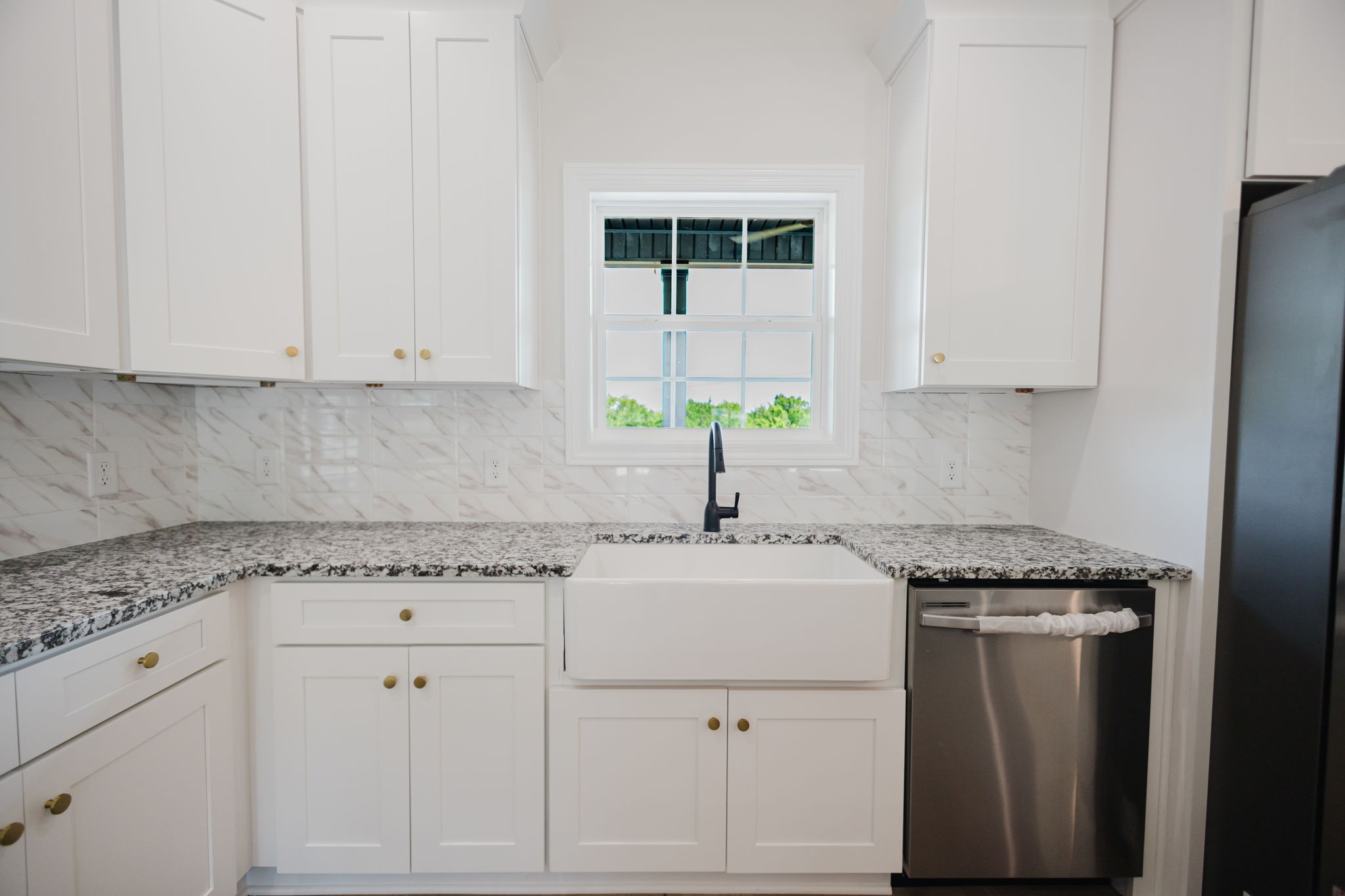 852 Lower Halls Mill