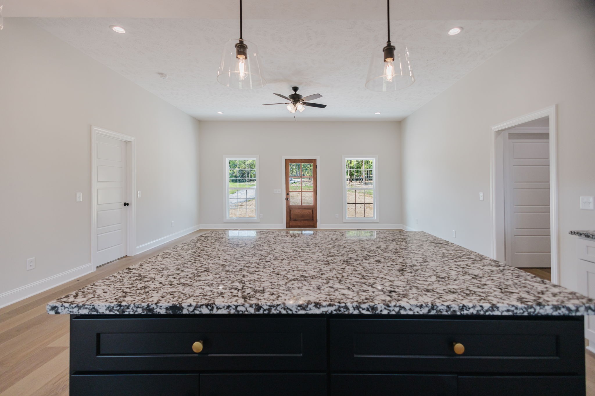 852 Lower Halls Mill