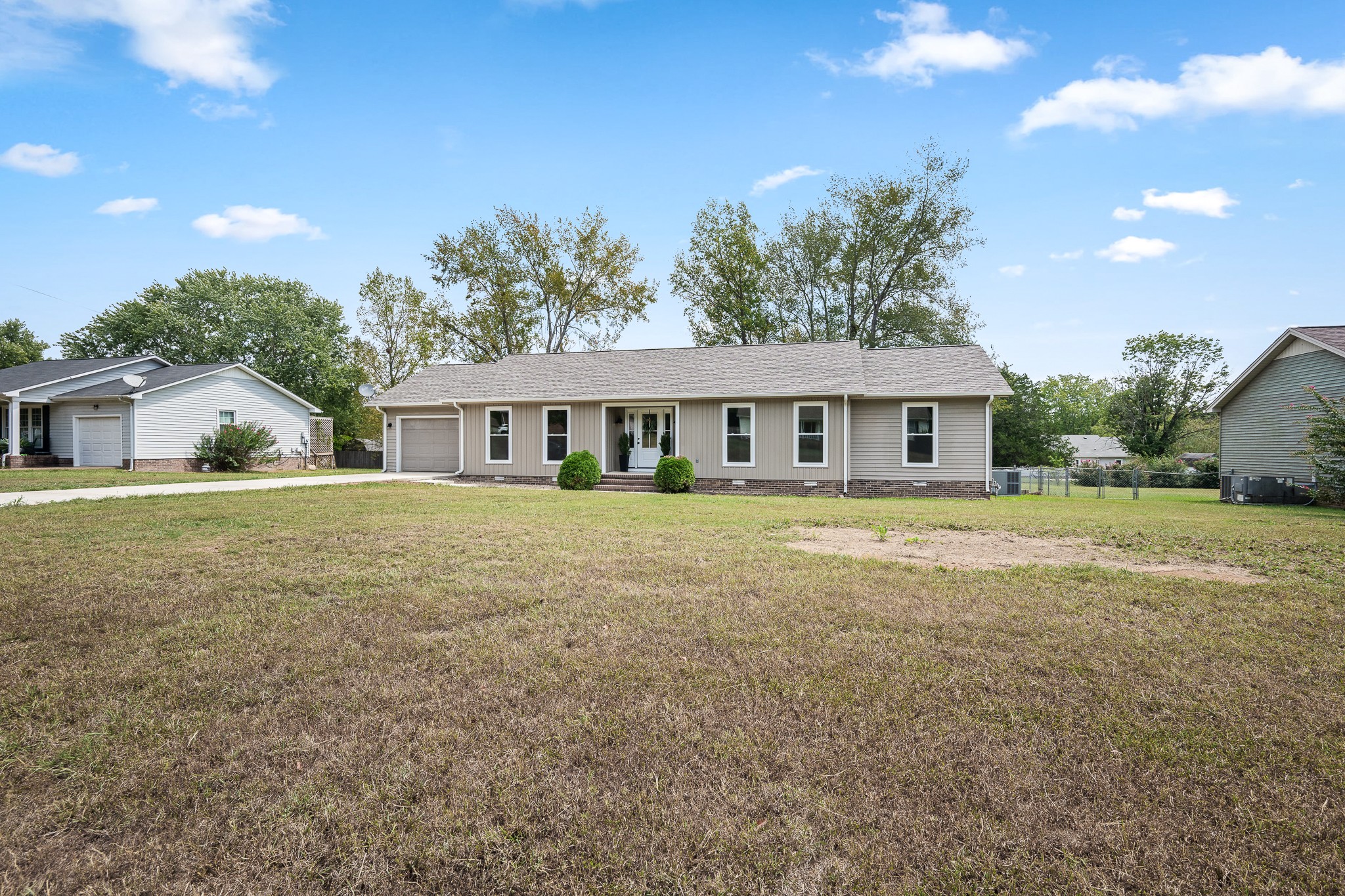 112 Lantern Ln