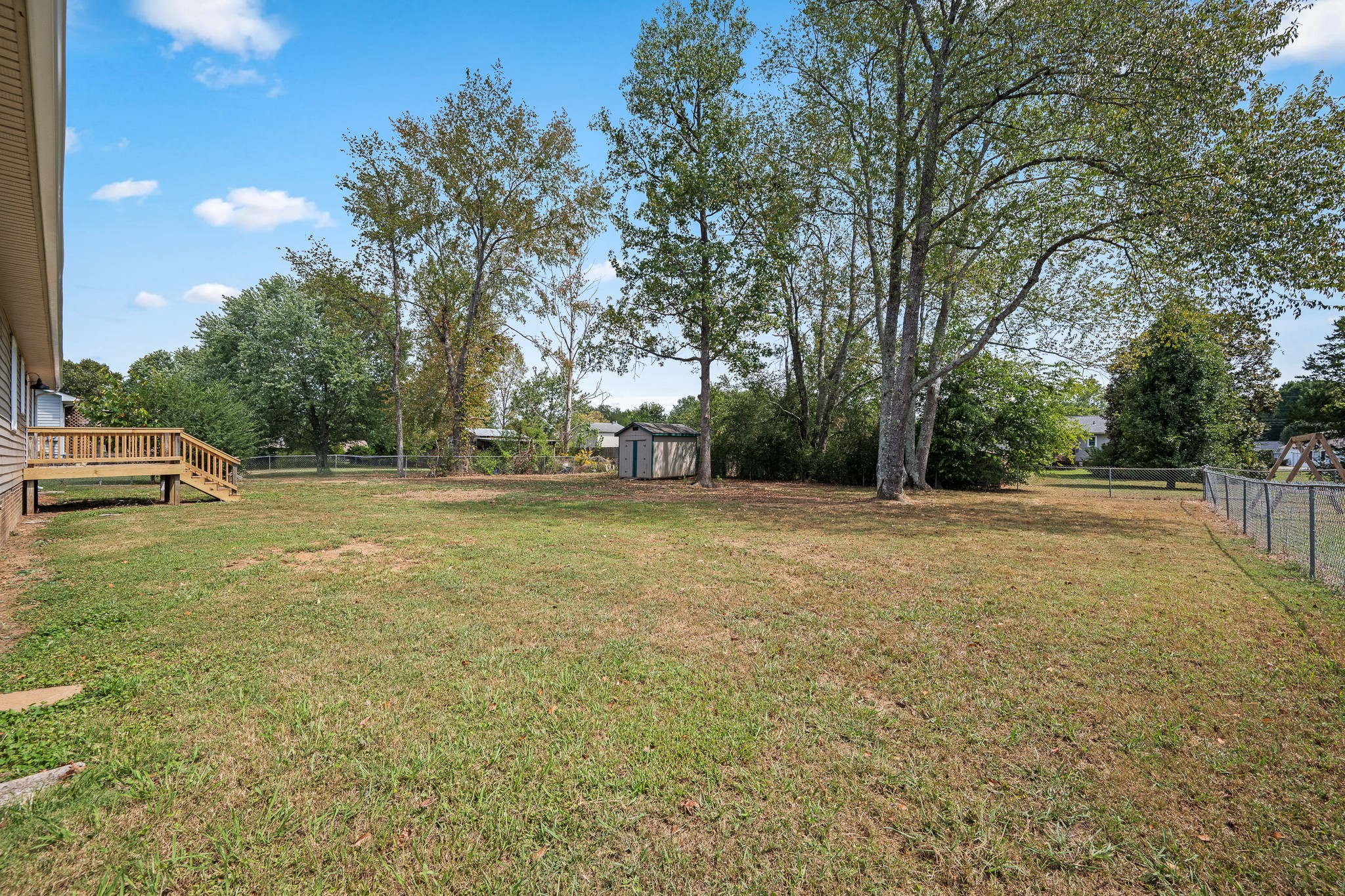 112 Lantern Ln