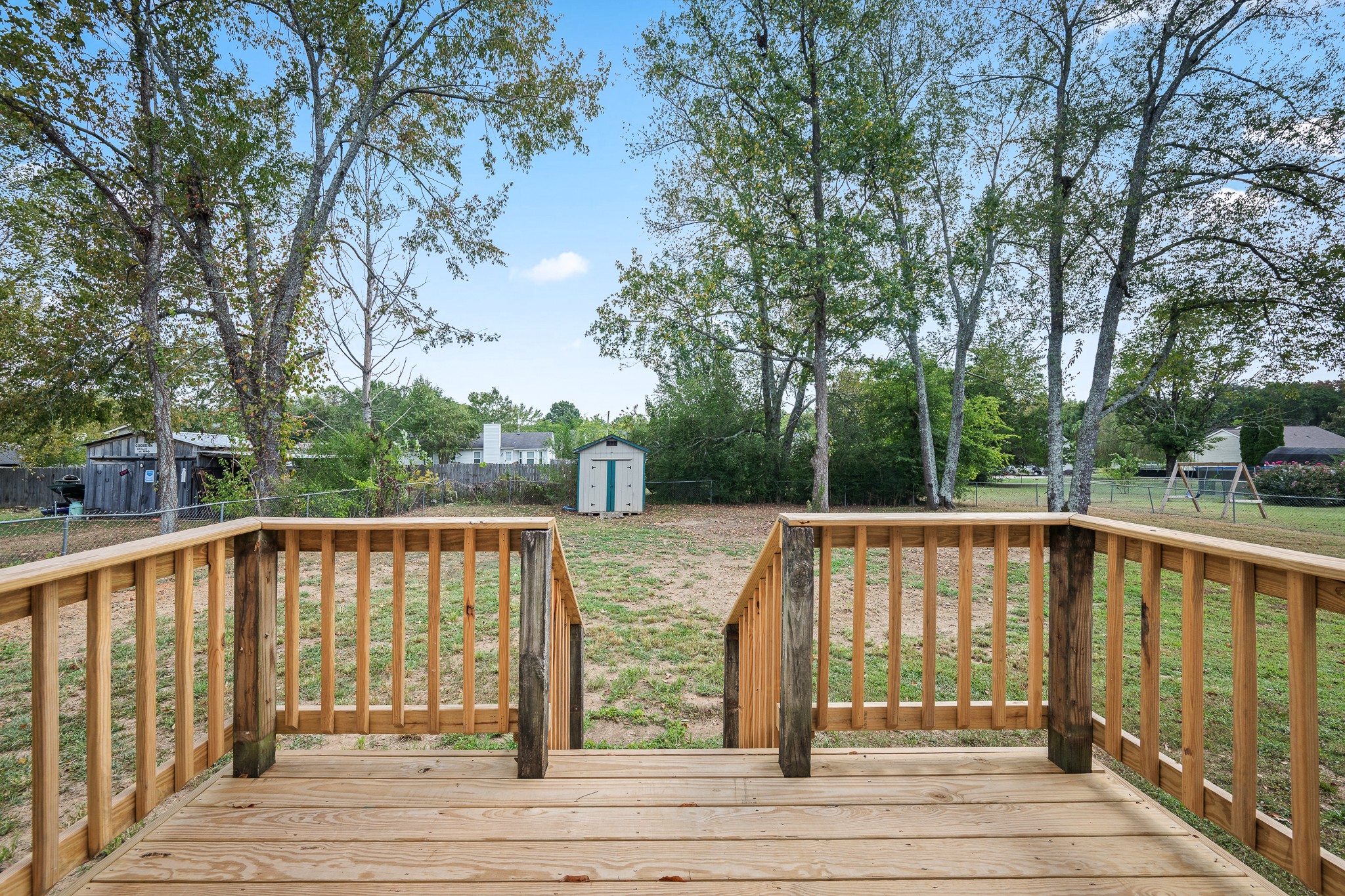112 Lantern Ln