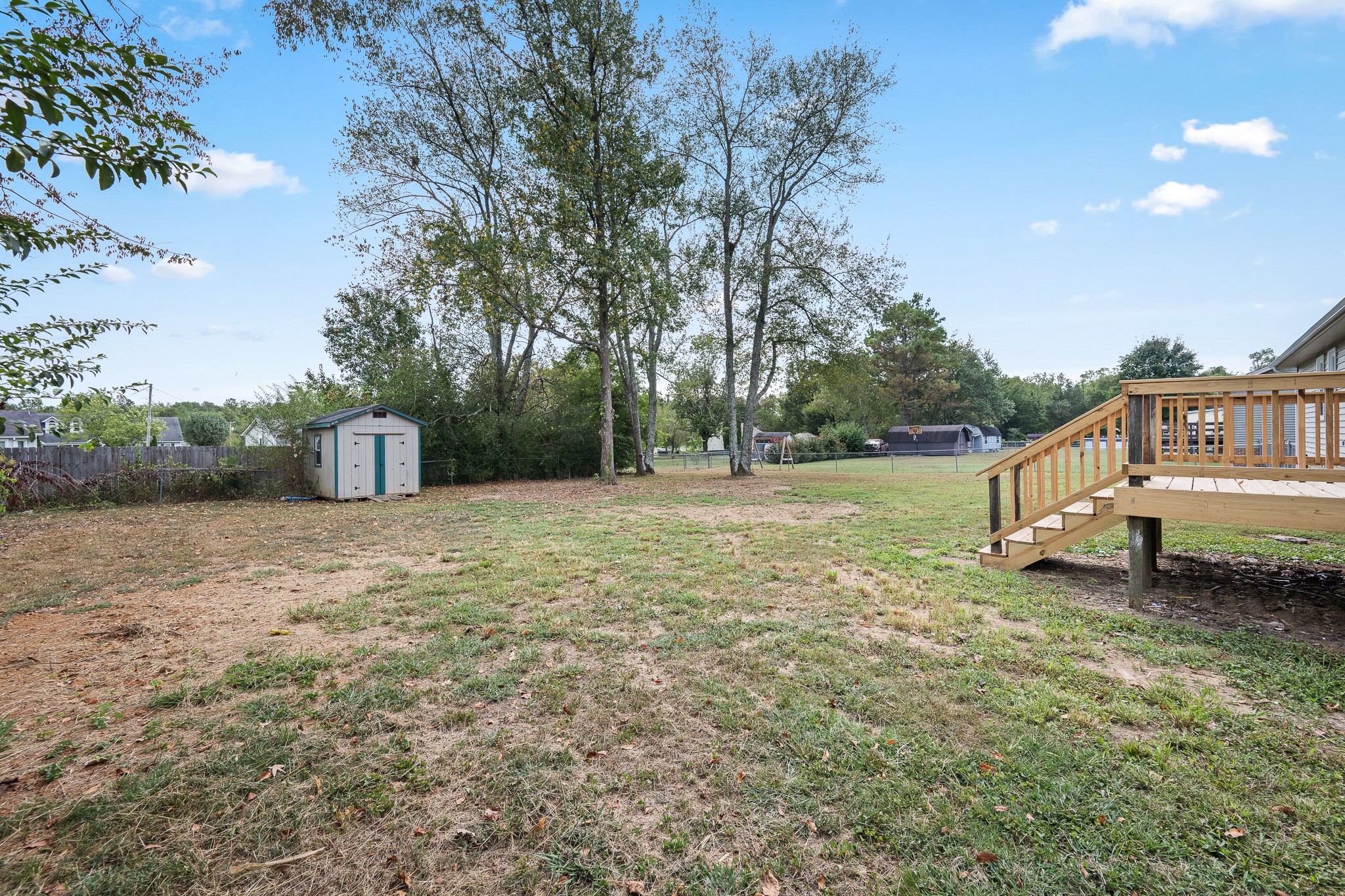 112 Lantern Ln