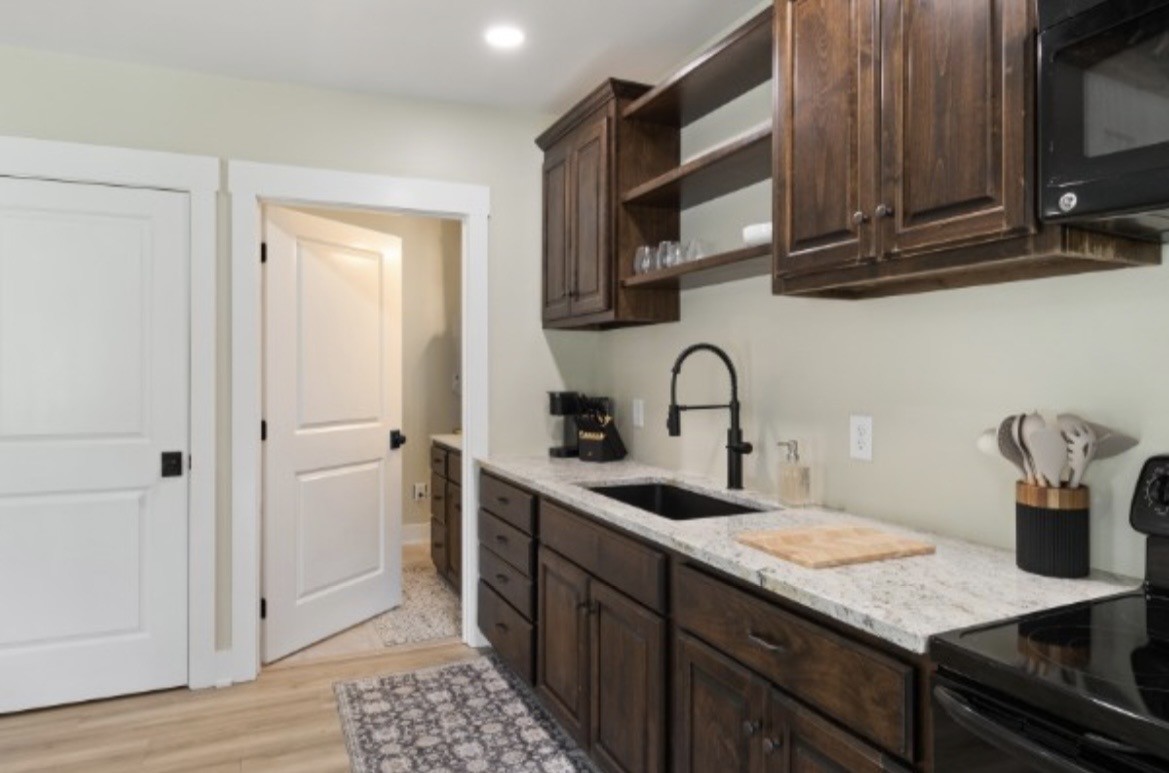 488 Lower Halls Mill Rd